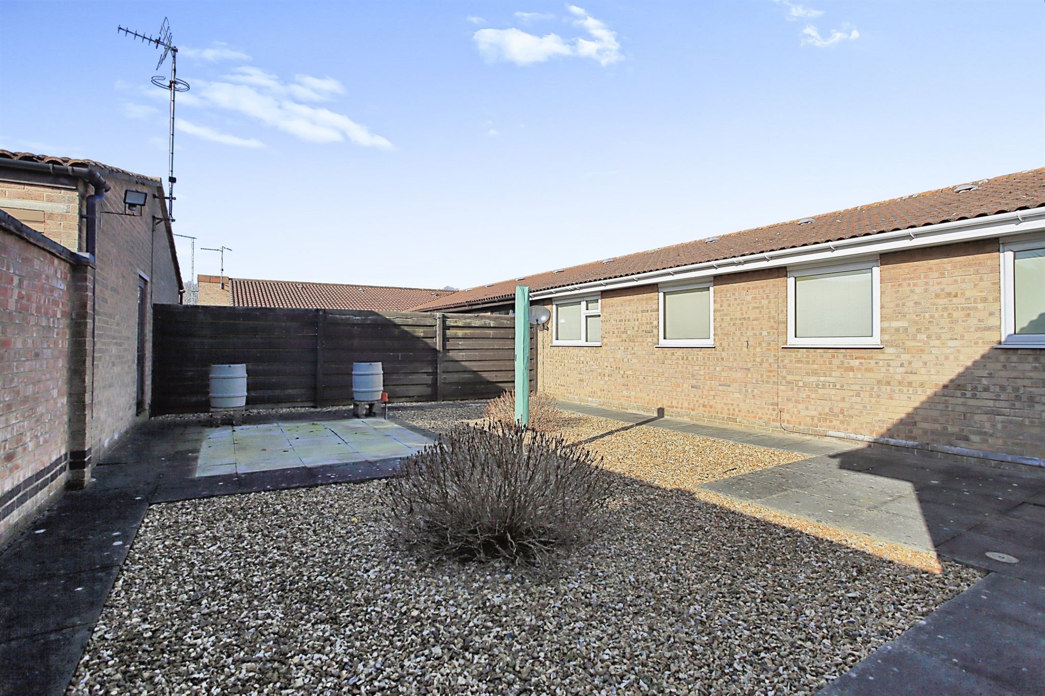 3 bed bungalow for sale in Finchfield, Peterborough PE1 - Zoopla