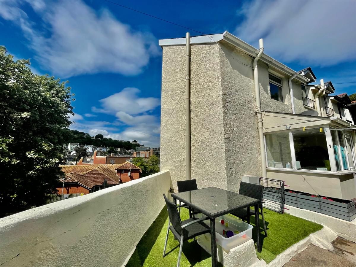 2 bed for sale in Higher Queens Terrace, Torquay TQ1 Zoopla