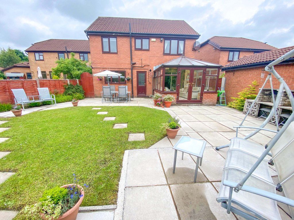 4 bed detached house for sale in Park Avenue, Haslingden, Rossendale