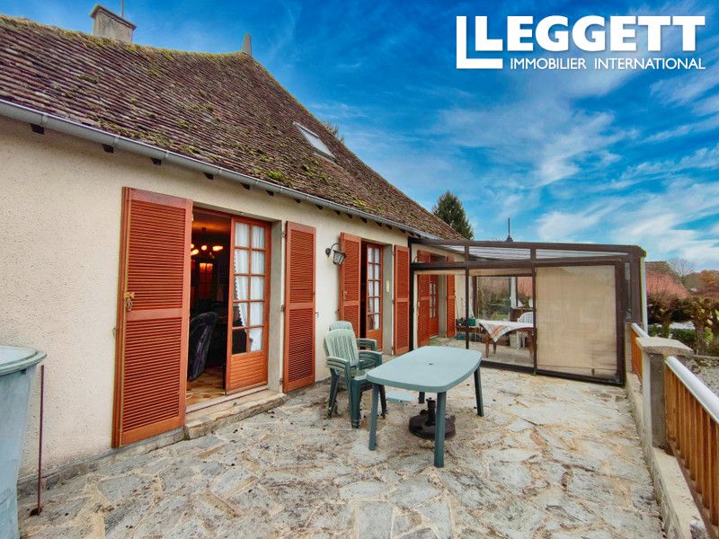 5 bed villa for sale in MagnacLaval, HauteVienne, NouvelleAquitaine