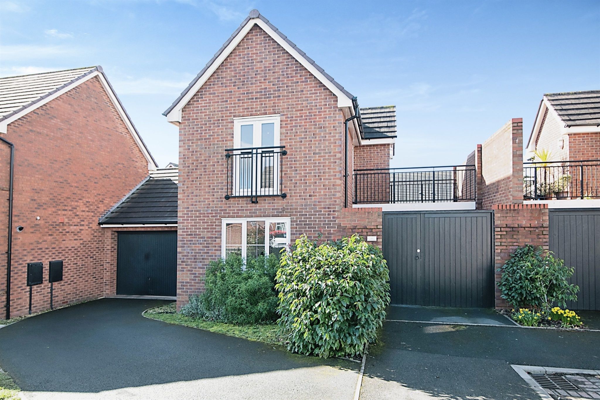 2 bed detached house for sale in The Pavilions, West Bromwich B70 Zoopla