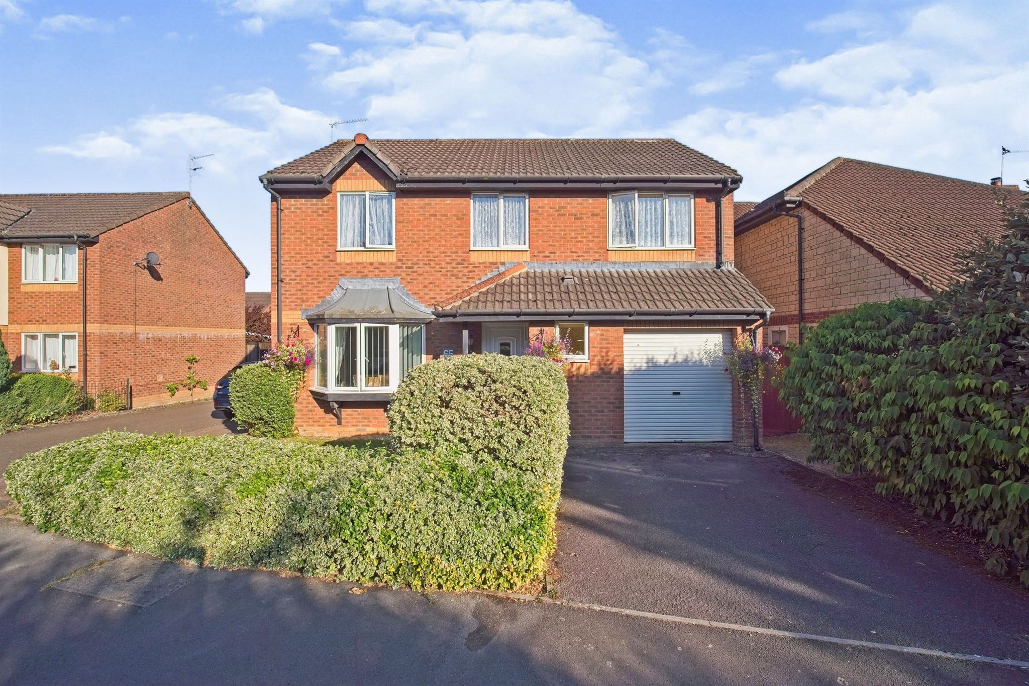 4 bed detached house for sale in Kings Avenue, Chippenham SN14 Zoopla