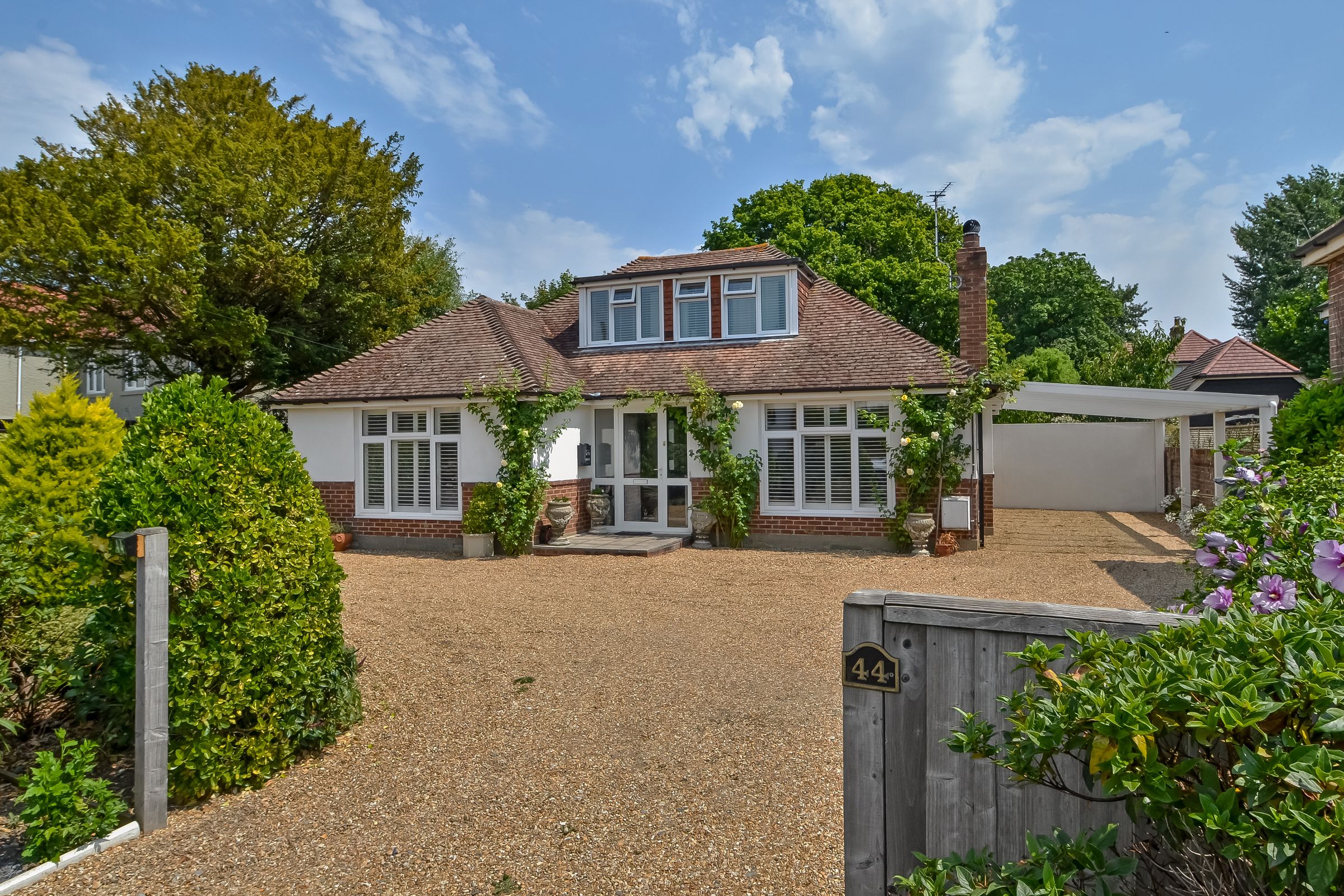 4 bed detached house for sale in Church Road, Hayling Island PO11 Zoopla