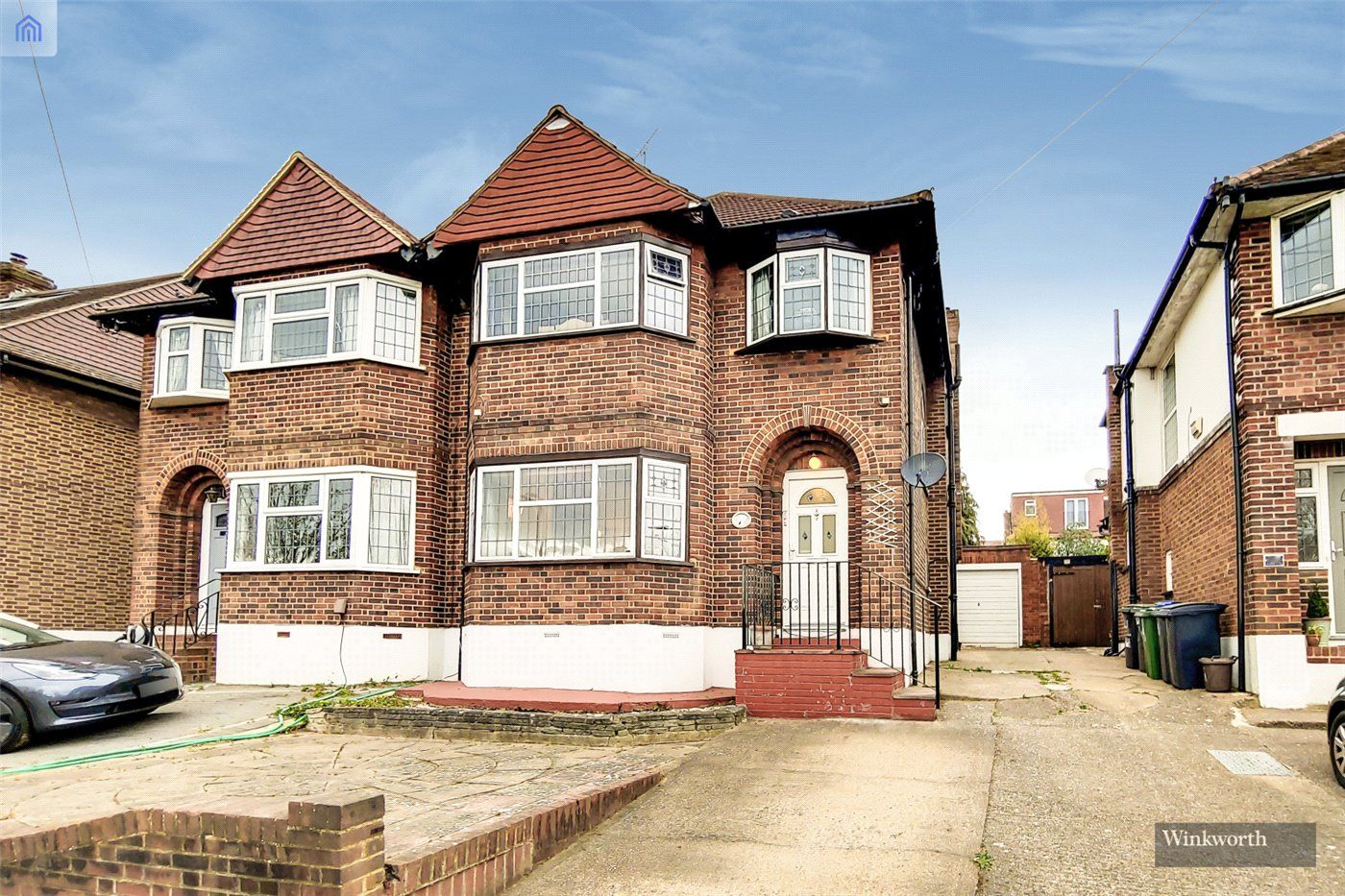 3 bed property for sale in Raeburn Avenue, Surbiton KT5 Zoopla