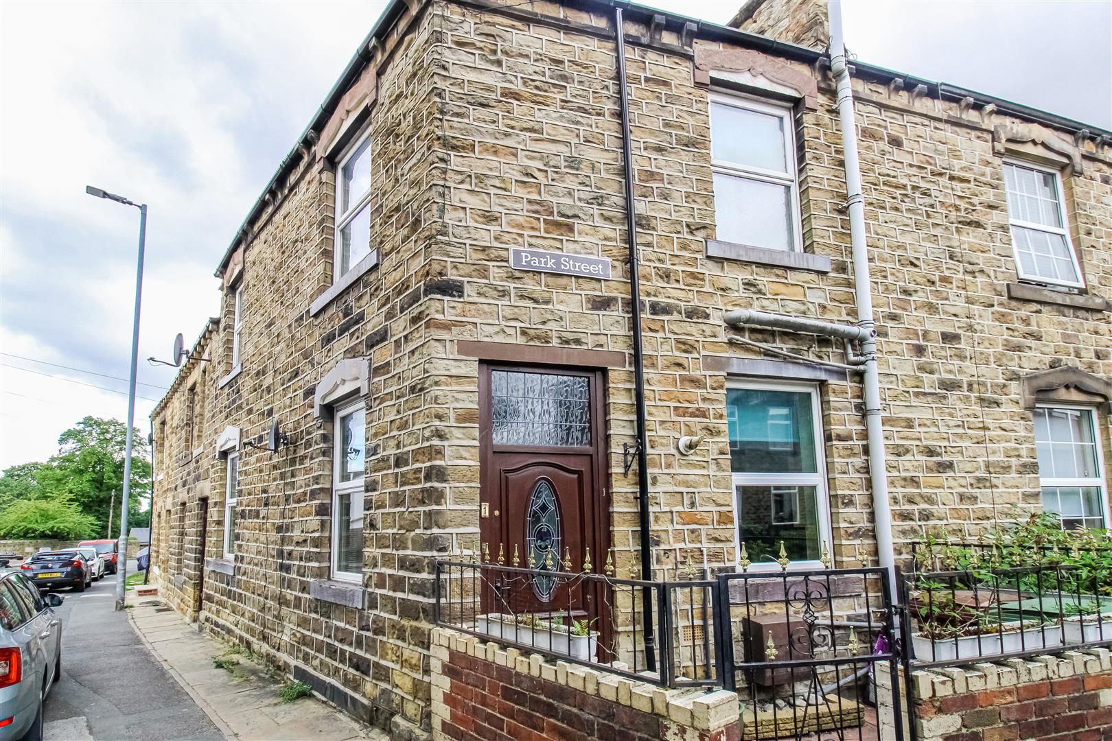 2 bed end terrace house for sale in Park Street, Horbury, Wakefield WF4