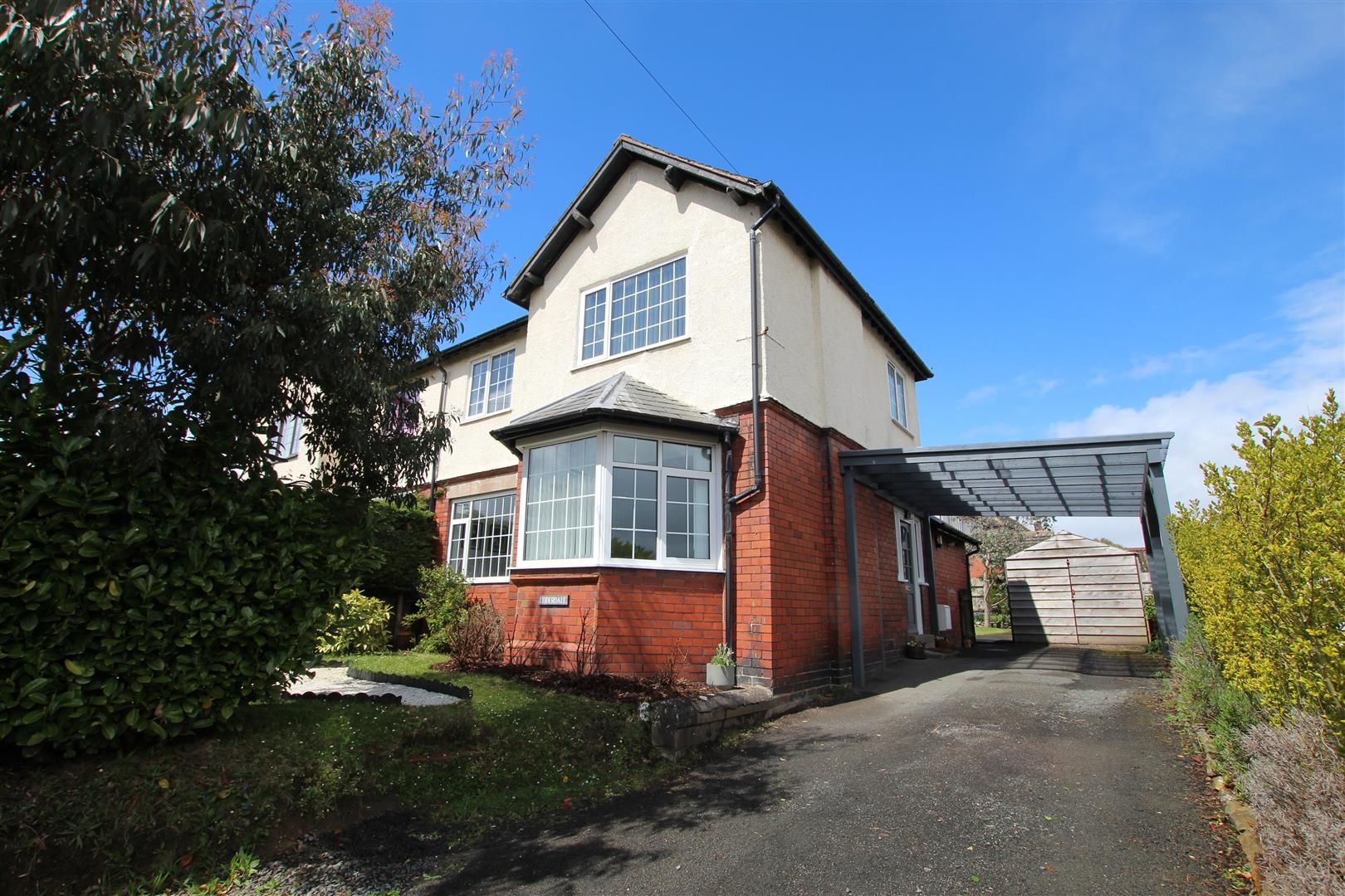 3 bed semidetached house for sale in Middleton Road, Oswestry SY11