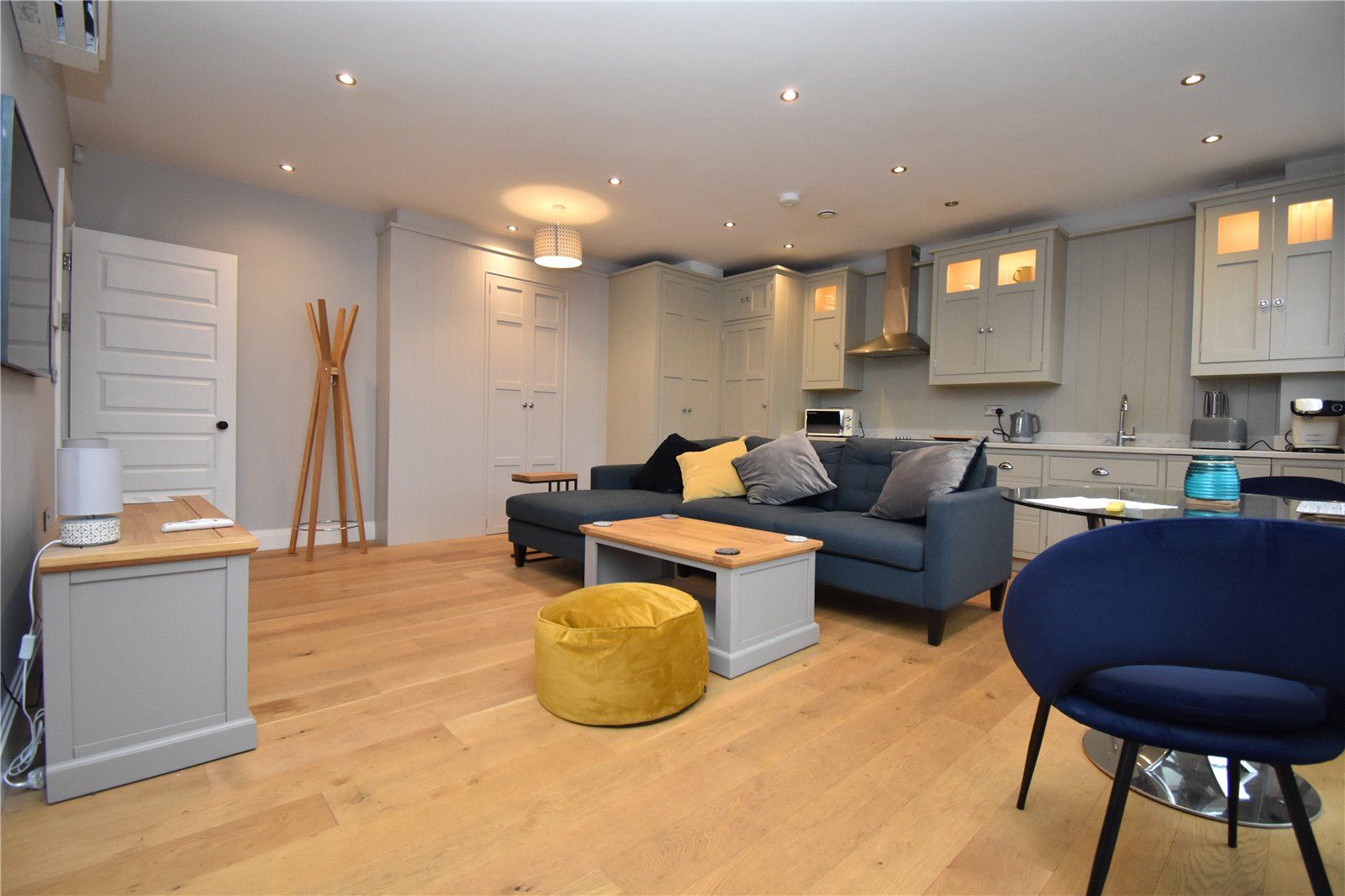 1 bed flat to rent in Southbrook House, 25 Bartholomew Street, Newbury, Berkshire RG14 Zoopla