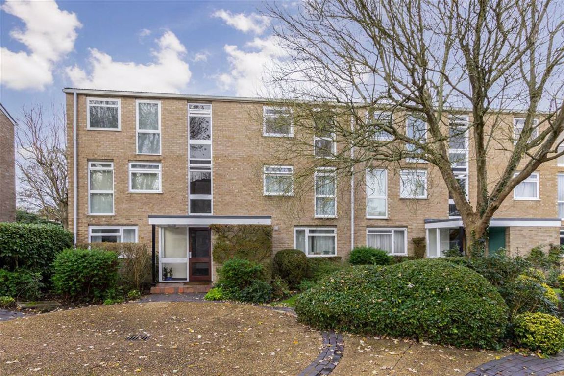 1 bed flat to rent in Harrowdene Gardens, Teddington TW11 Zoopla