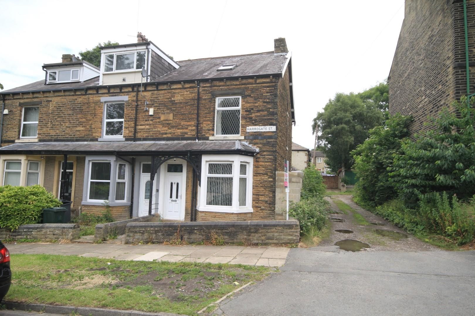 4 bed end terrace house for sale in Harrogate Street, Undercliffe
