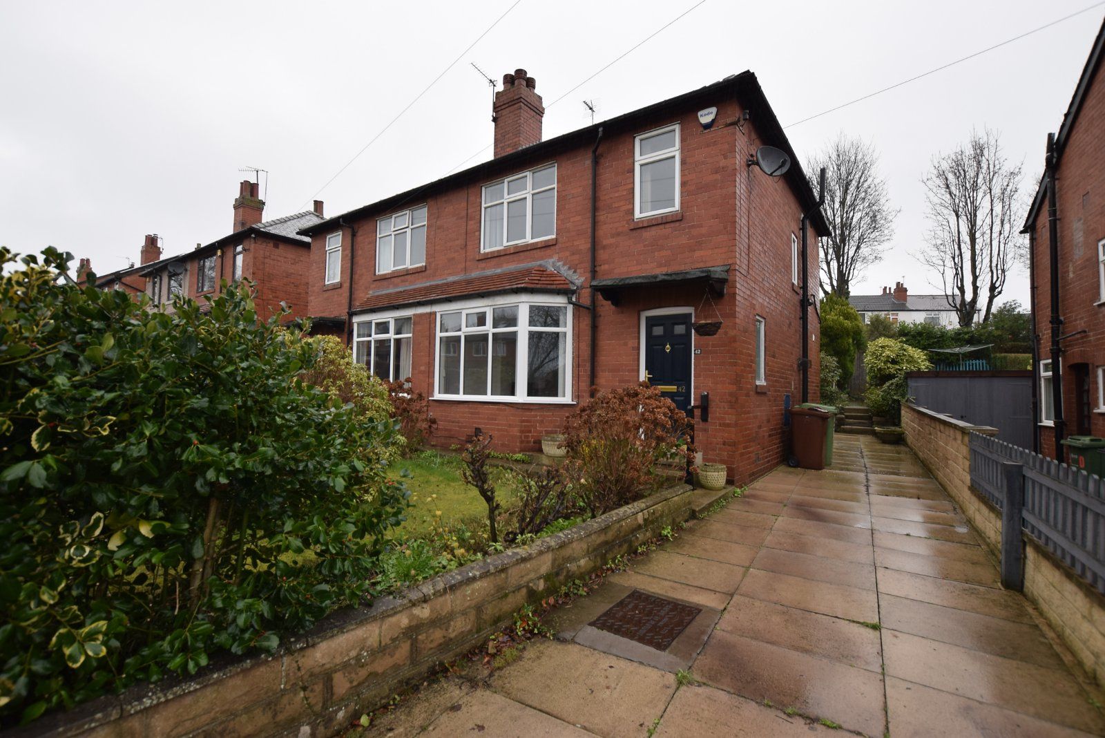 3 bed semidetached house to rent in Stainburn Crescent, Moortown