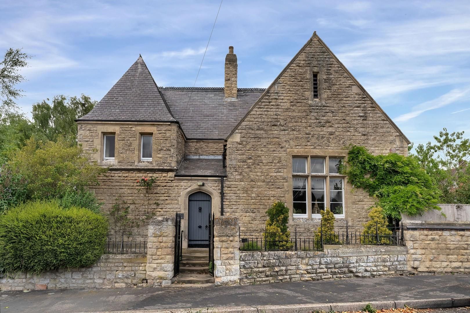 4 bed detached house for sale in Coronation Road, Corby Glen, Grantham