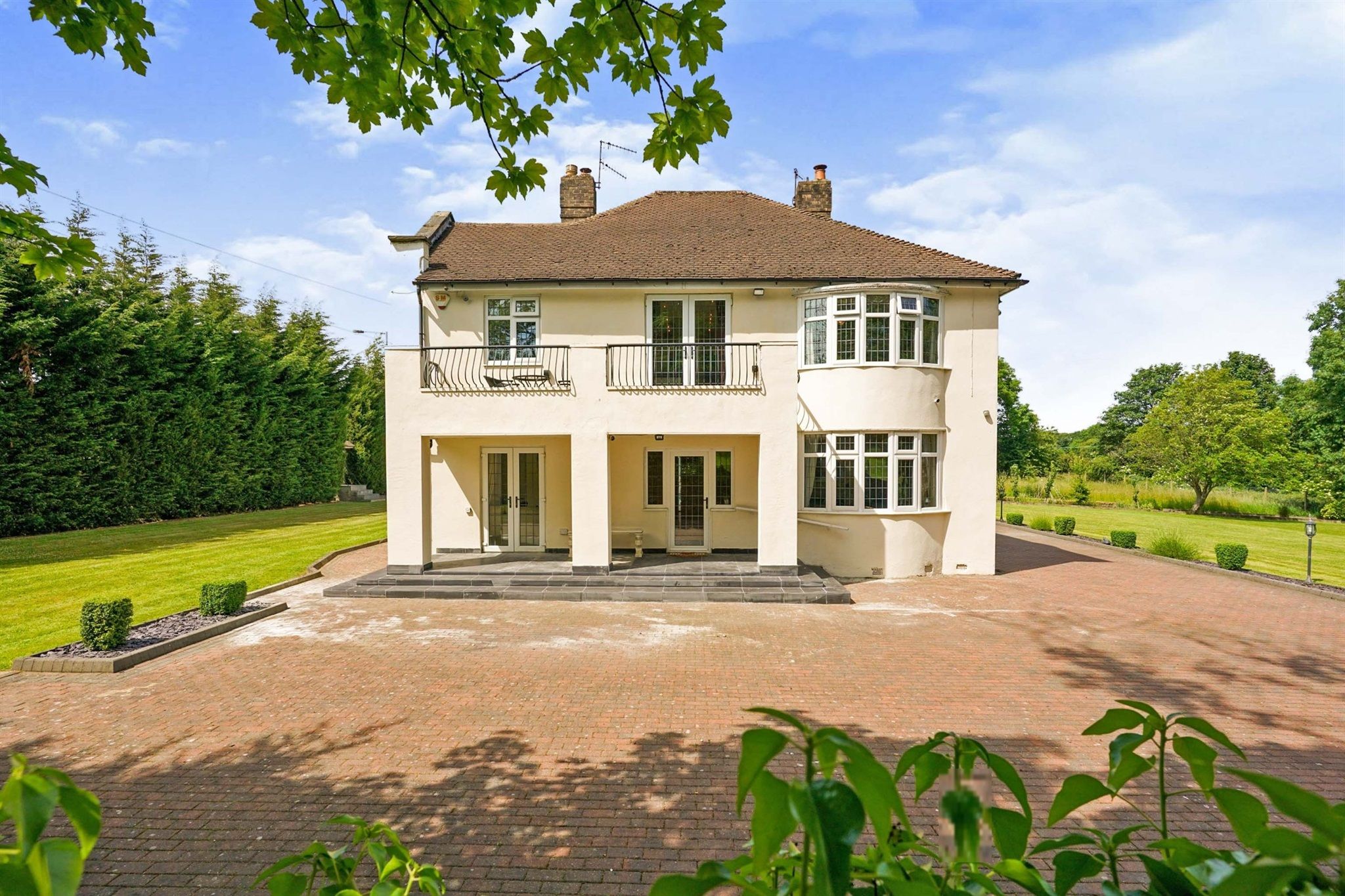 4 bed detached house for sale in Bradford Road, Menston, Ilkley LS29