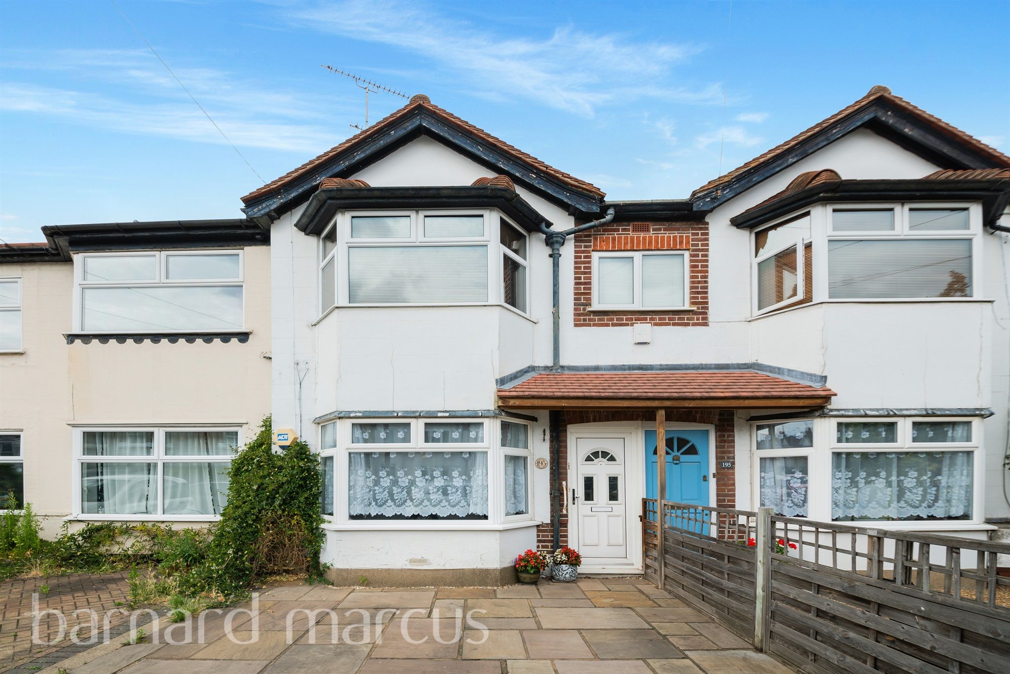 3 bed for sale in Thornhill Road, Tolworth, Surbiton KT6