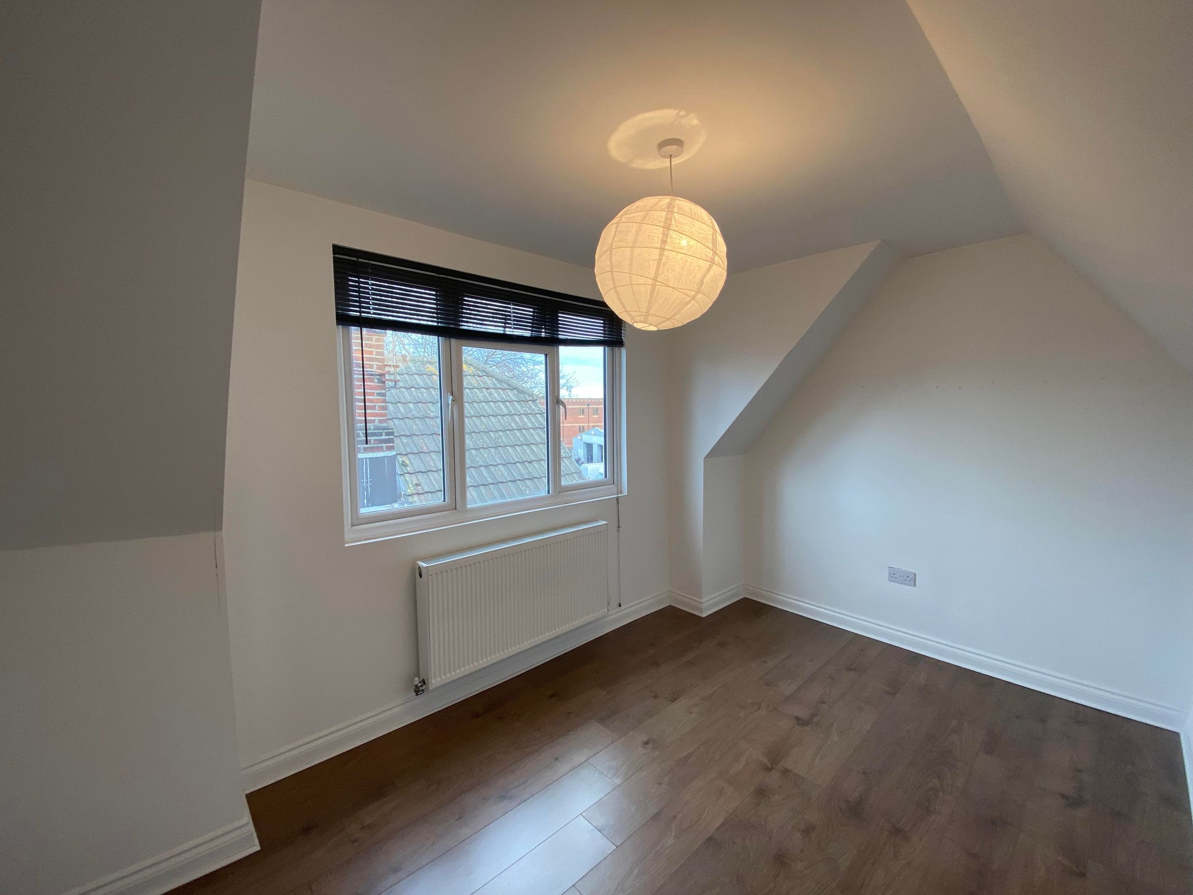 2 bed flat to rent in Portswood Park, Portswood Road, Southampton SO17