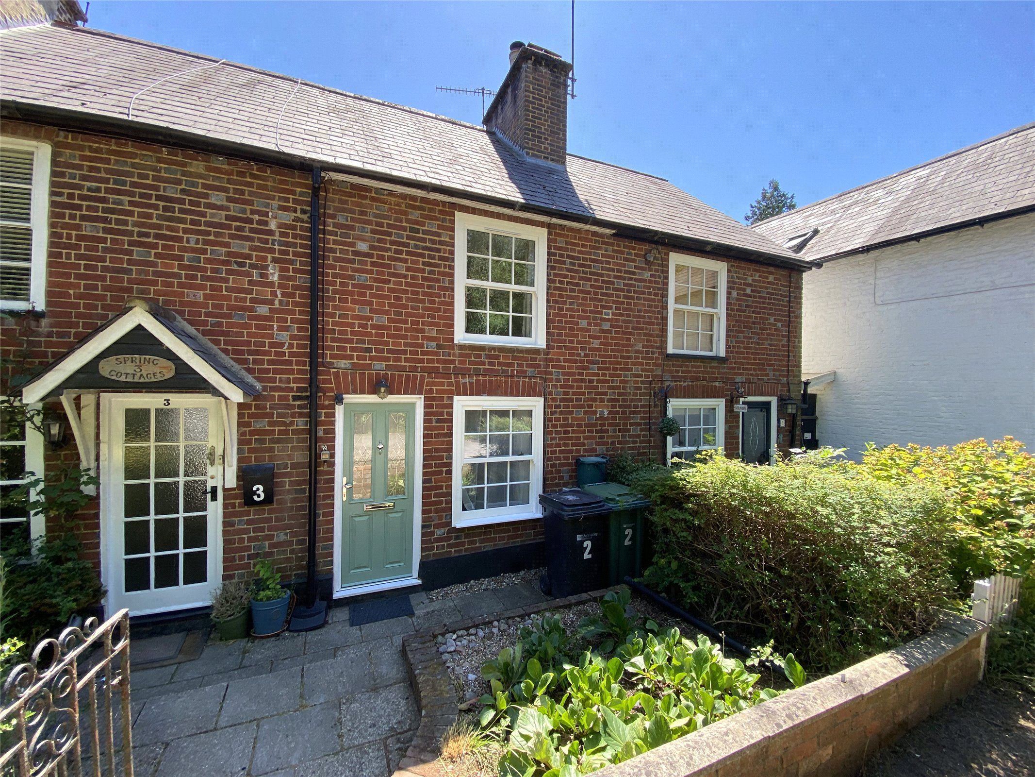 3 bed terraced house to rent in Horsham Road, Holmwood, Dorking RH5