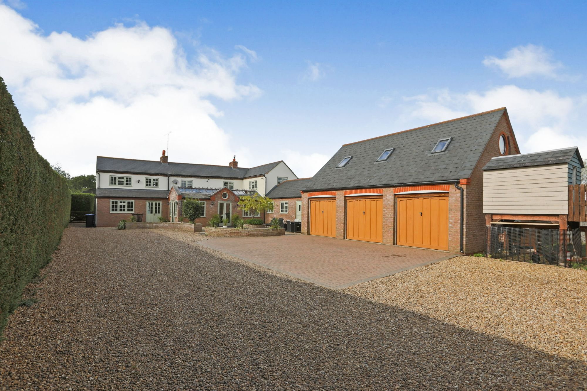 5 bed detached house for sale in Tomlow Road, Stockton, Southam CV47