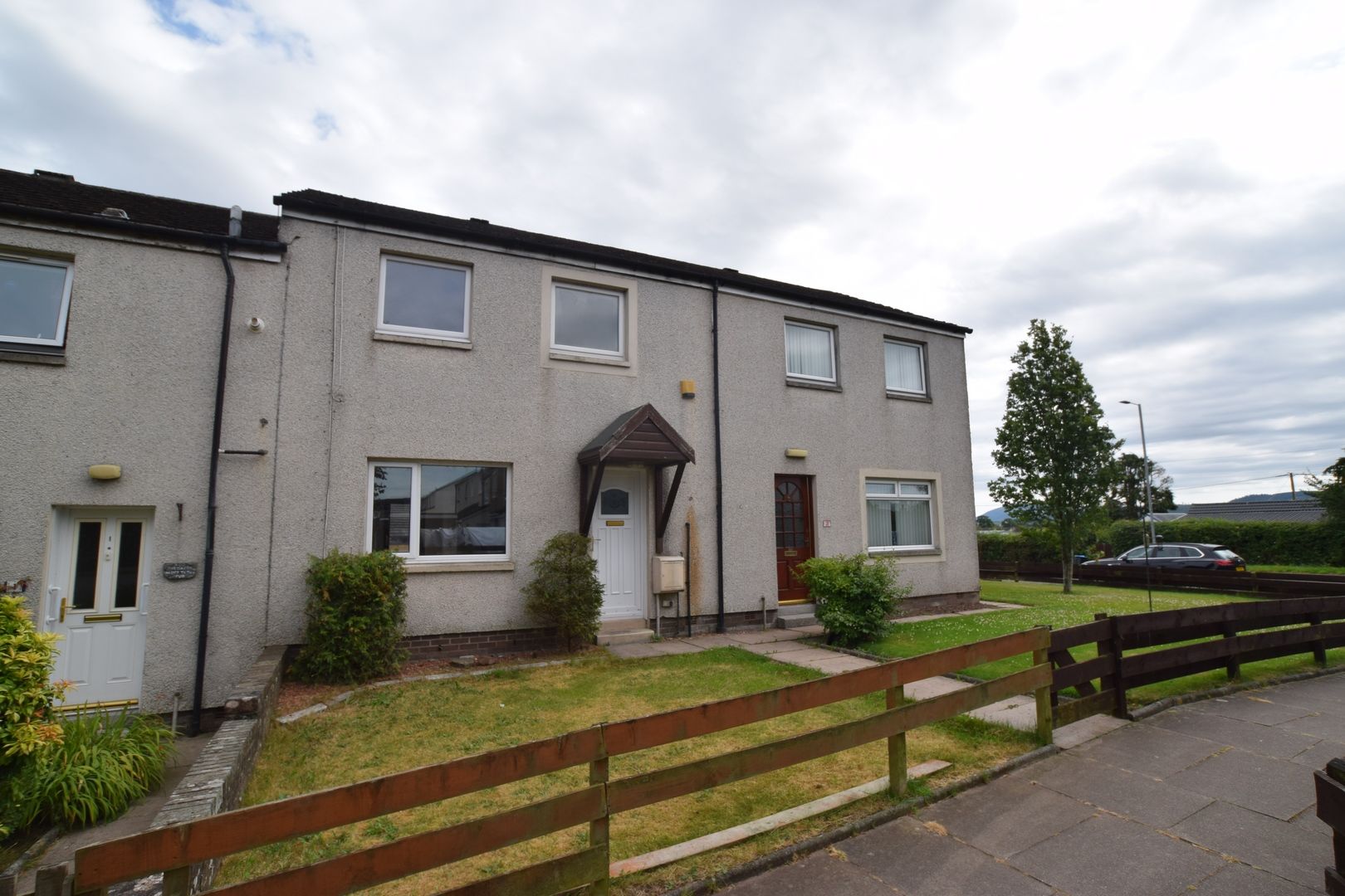 3 bed terraced house for sale in 2 Bennan Court, Dumfries DG2 Zoopla