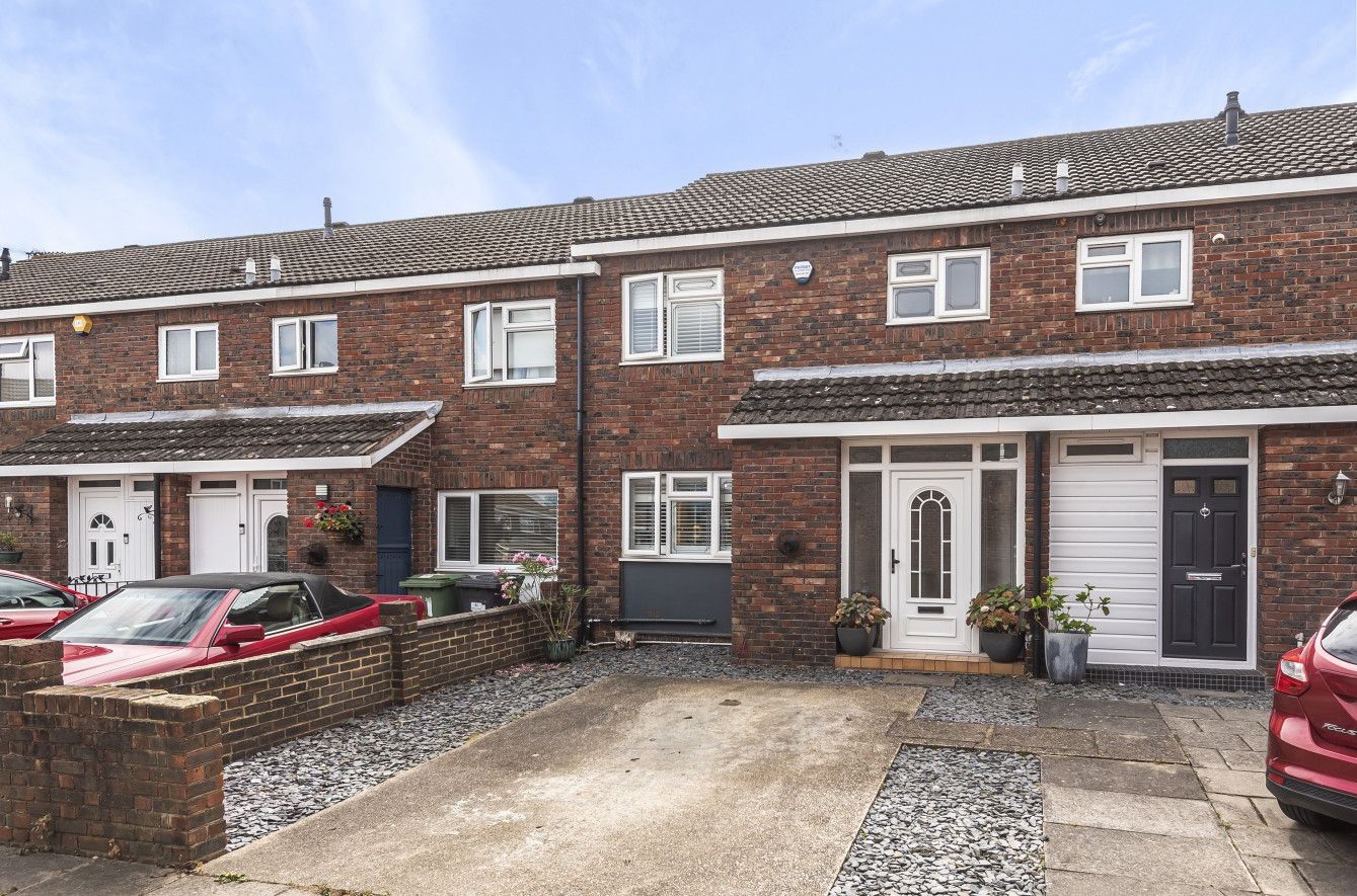3 bed terraced house for sale in Dillwyn Close, London SE26 Zoopla