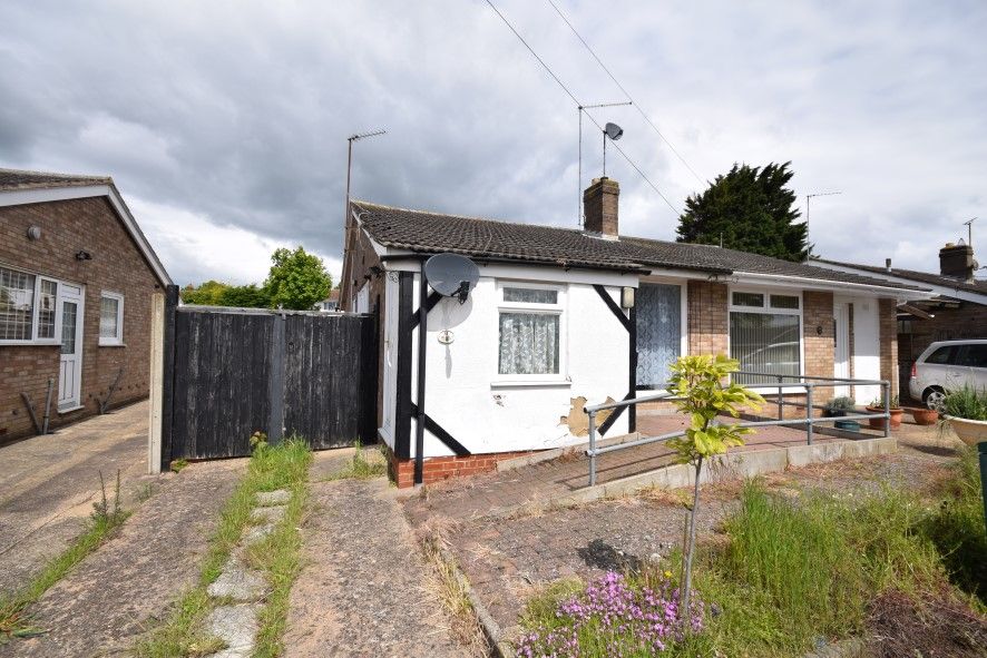 34 Grendon Walk, Parklands, Northampton, Northamptonshire NN3  