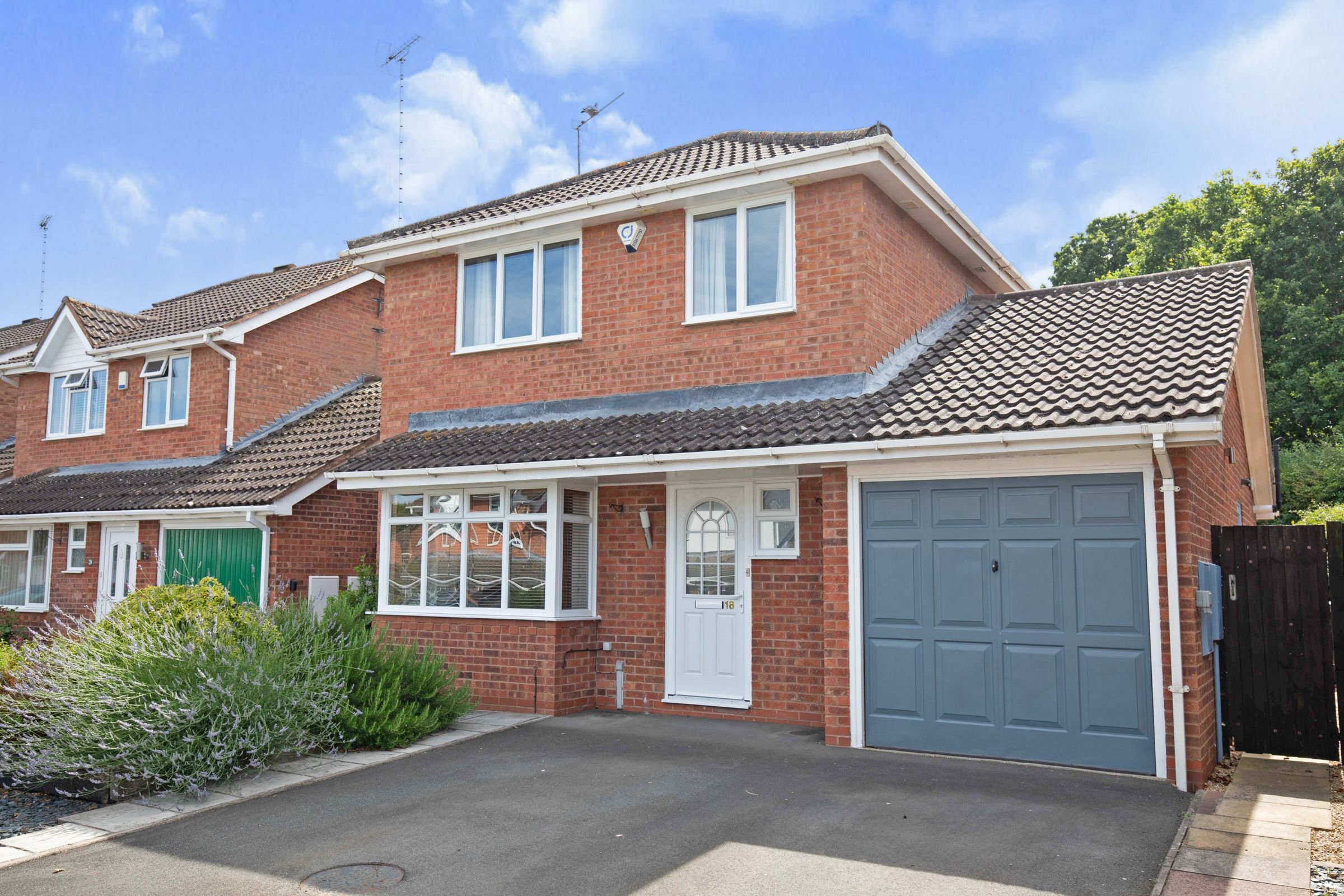 4 bed detached house for sale in Marshall Avenue, ShipstonOnStour