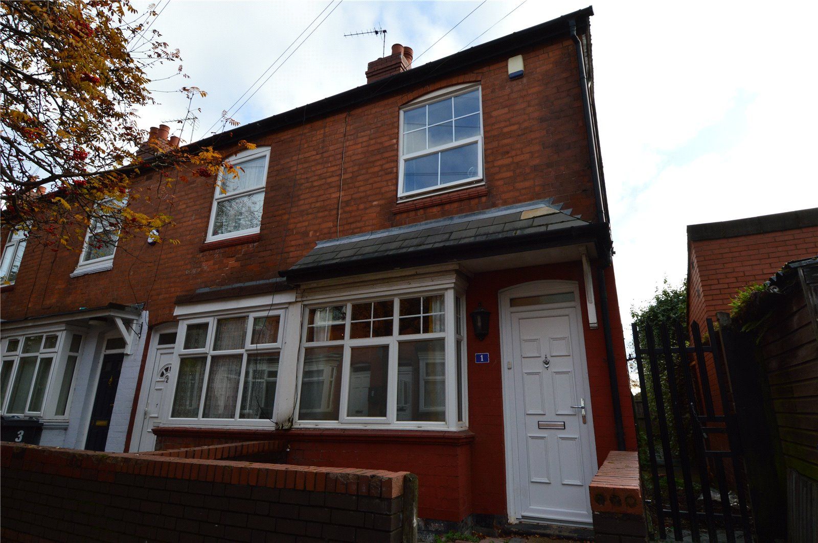 2 bed end terrace house to rent in May Avenue, Runcorn Road, Balsall