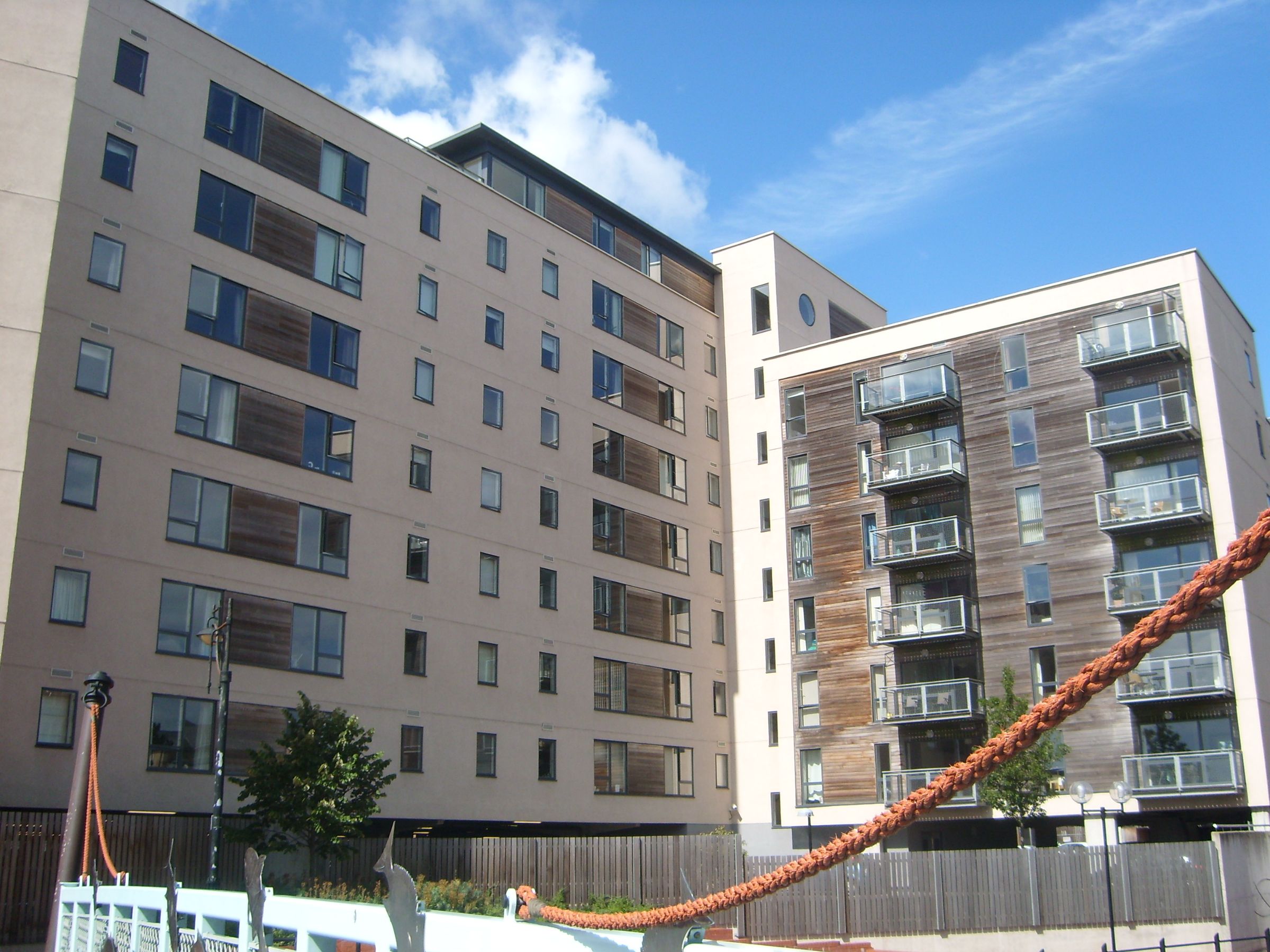 2 bed flat to rent in Falcon Drive, Cardiff CF10 Zoopla