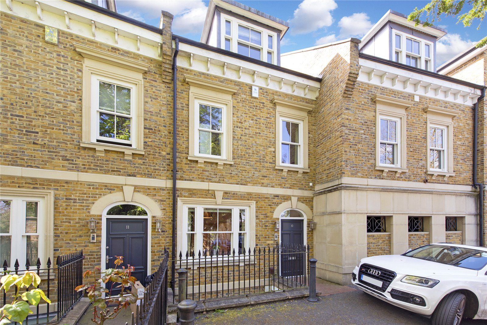 4 bed property for sale in Kingswood Court, Marchmont Road, Richmond