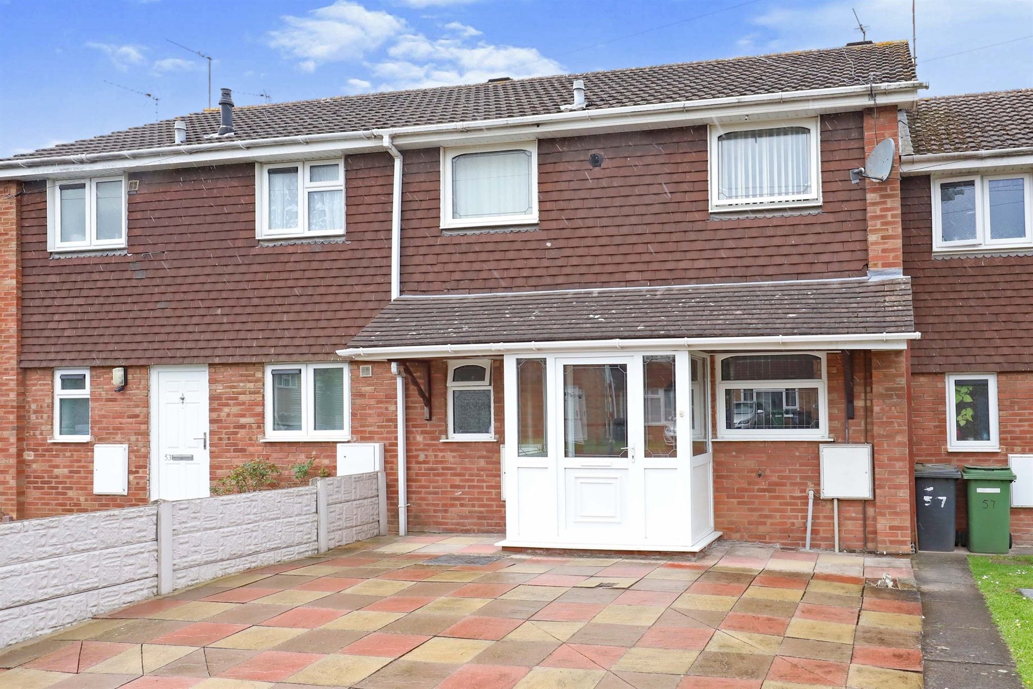 3 bed terraced house for sale in Crosby Close, Farndale, Wolverhampton