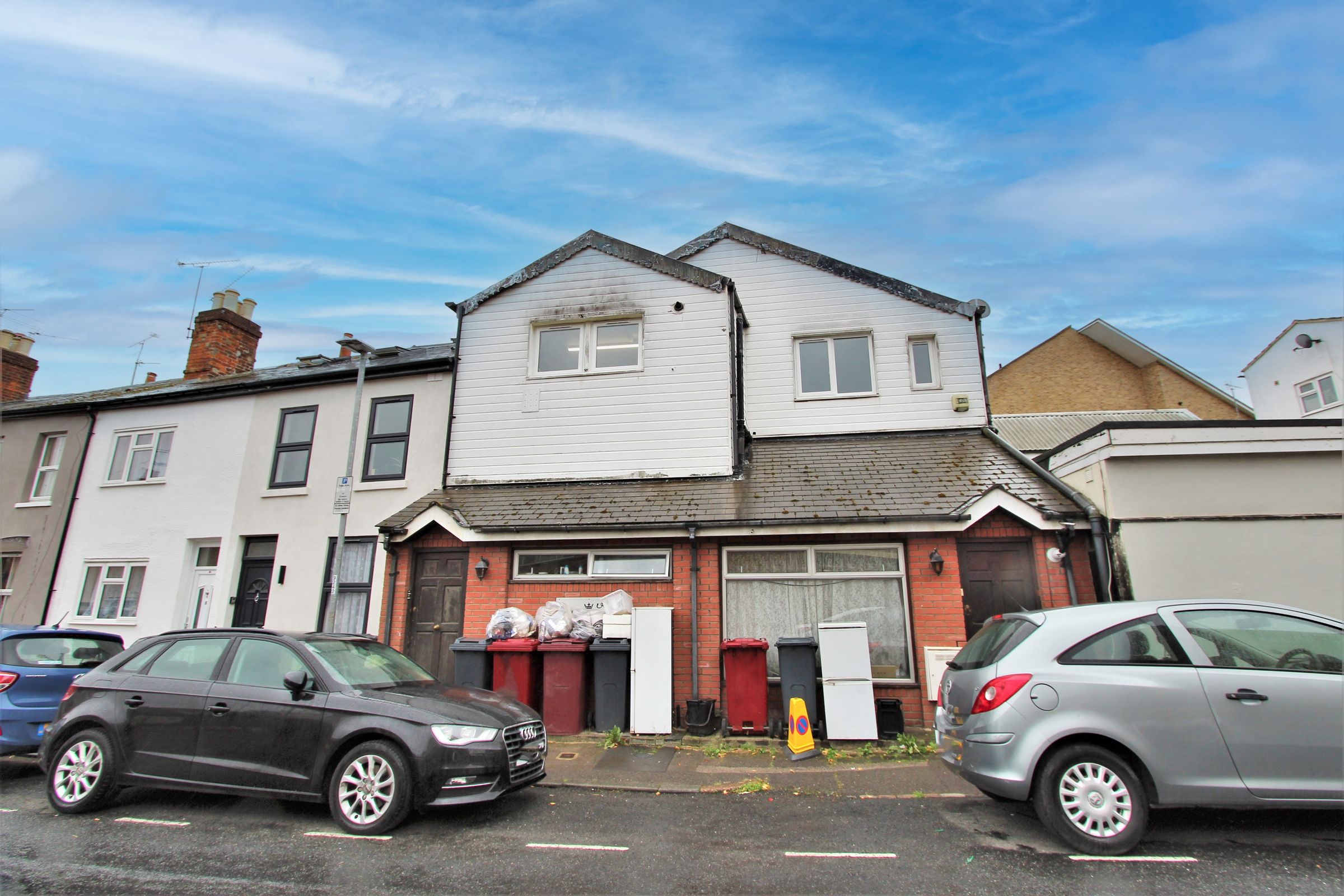 2 bed flat to rent in Upper Crown Street, Reading, Reading RG1 Zoopla