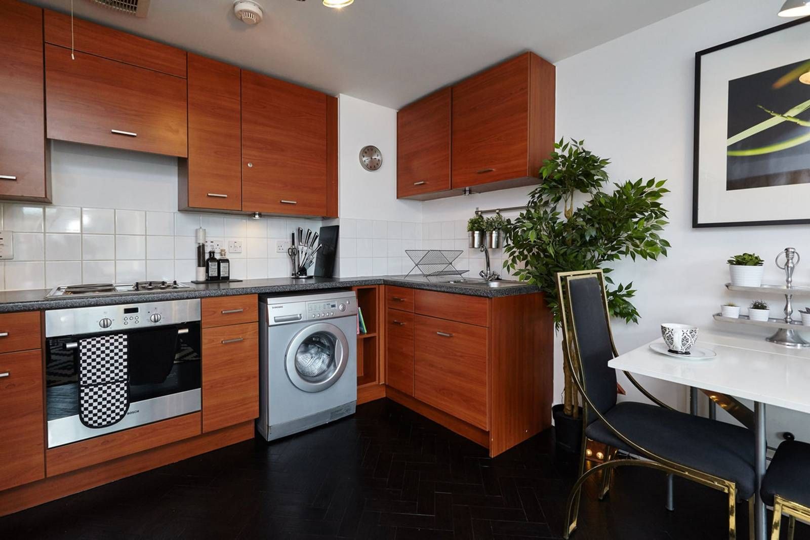 Empire Square South, London Bridge, London SE1  