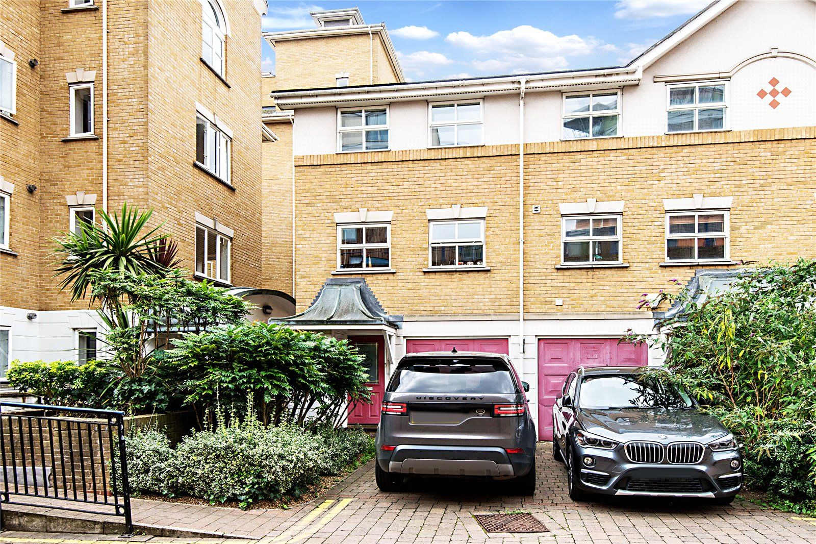 Limehouse, Island Row E14  