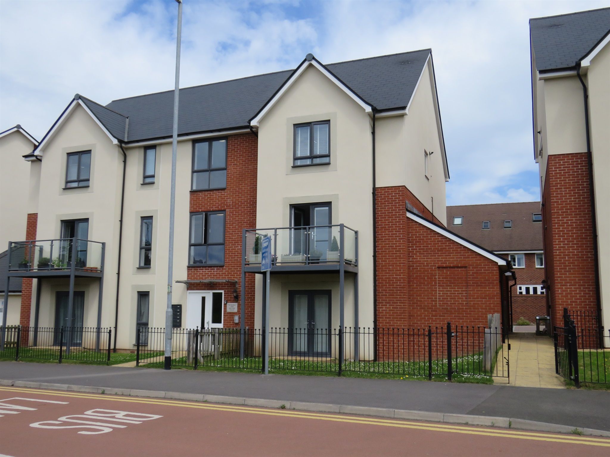 1 bed flat for sale in John Caller Crescent, Stoke Gifford, Bristol BS16 Zoopla