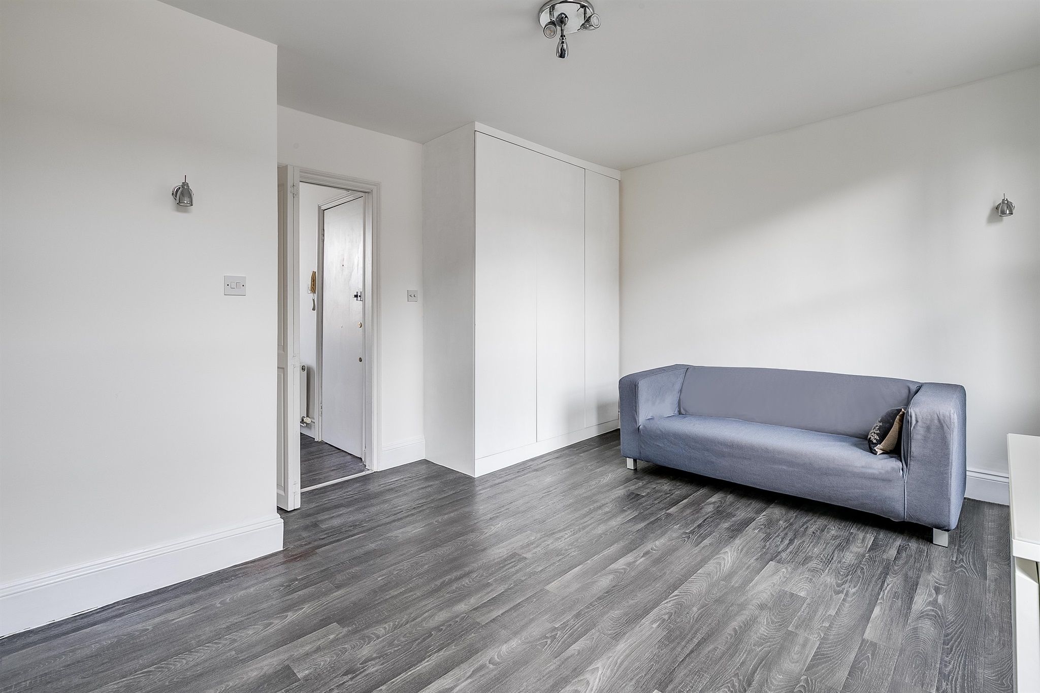 Studio for sale in Seagrave Road, London SW6 Zoopla