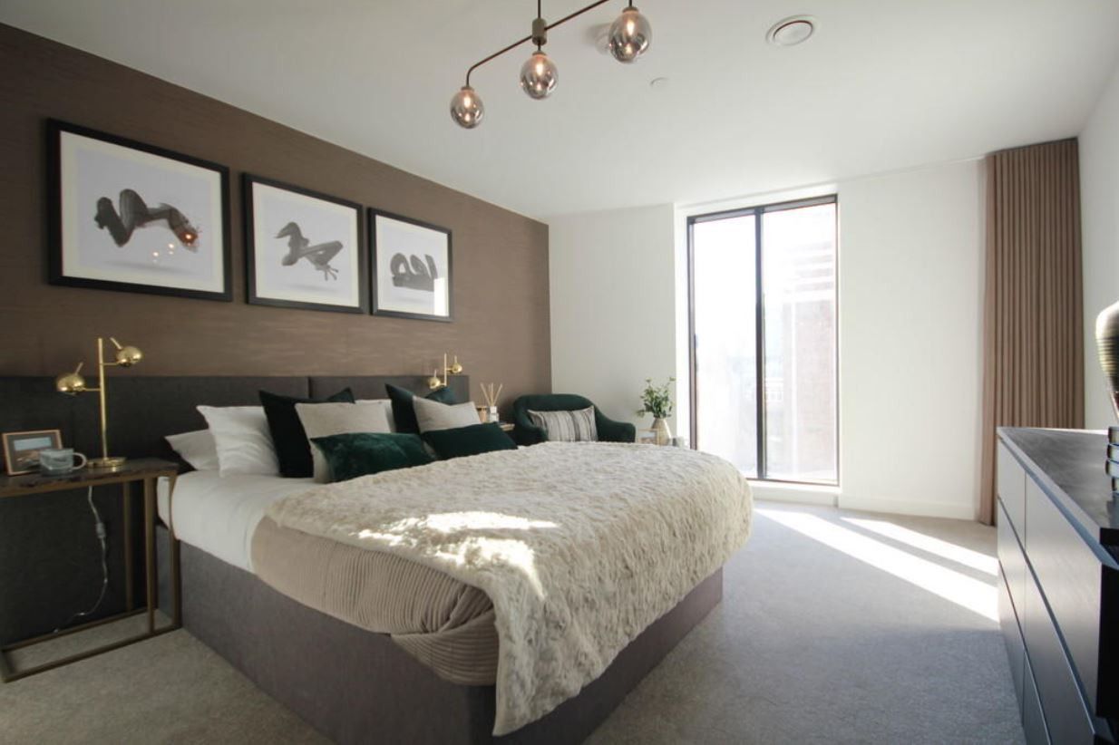 2 bed flat to rent in Dingwall Road, Croydon, Surrey CR0 Zoopla