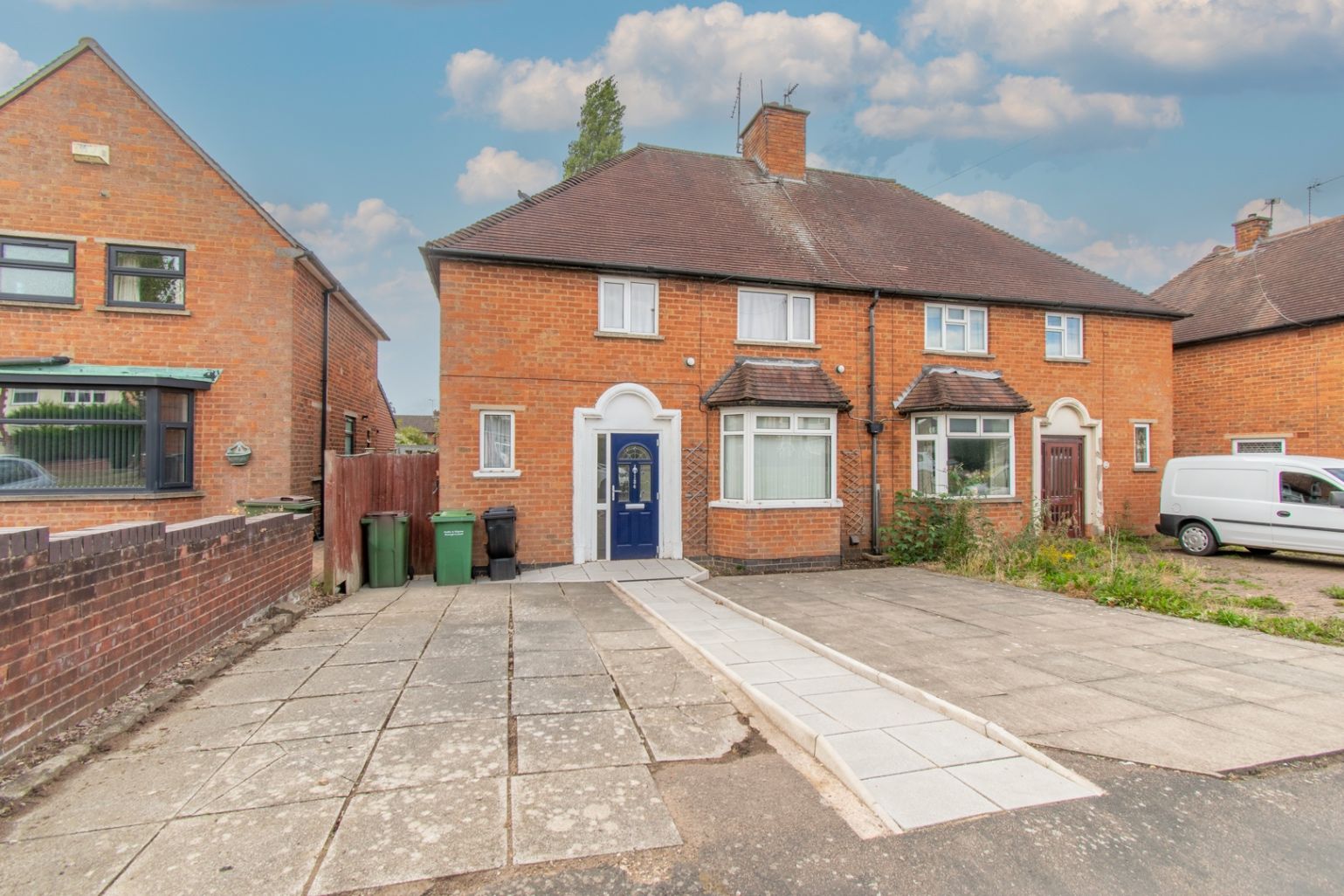 3 bed semidetached house for sale in Aylestone Lane, Wigston LE18 Zoopla