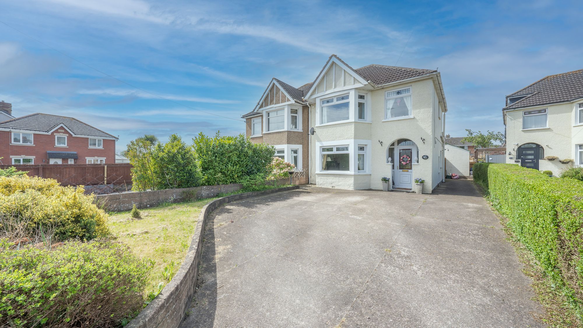 3 bed semidetached house for sale in Newport Road, Caldicot NP26 Zoopla