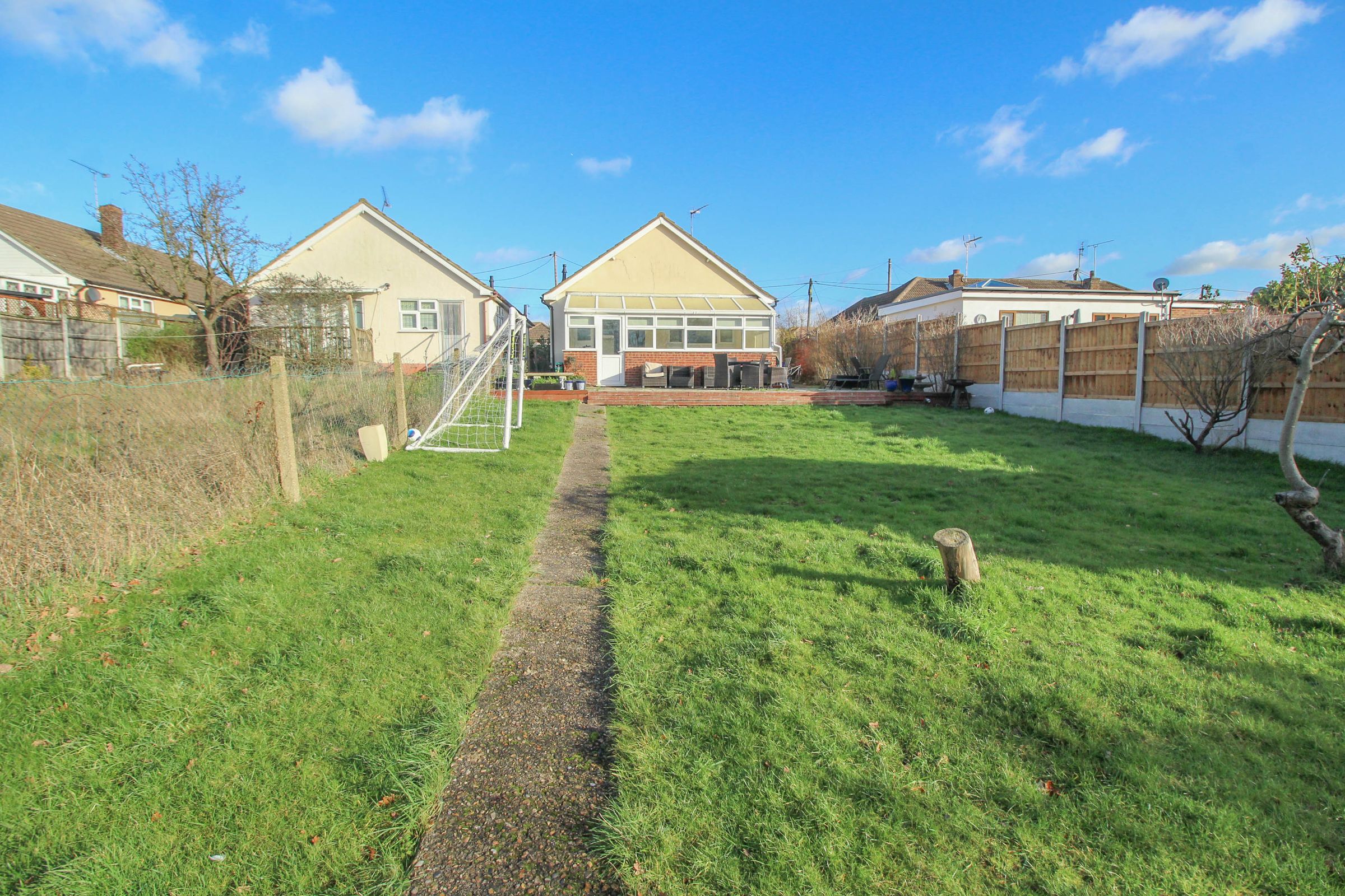 3 bed detached bungalow for sale in Church End Avenue, Runwell