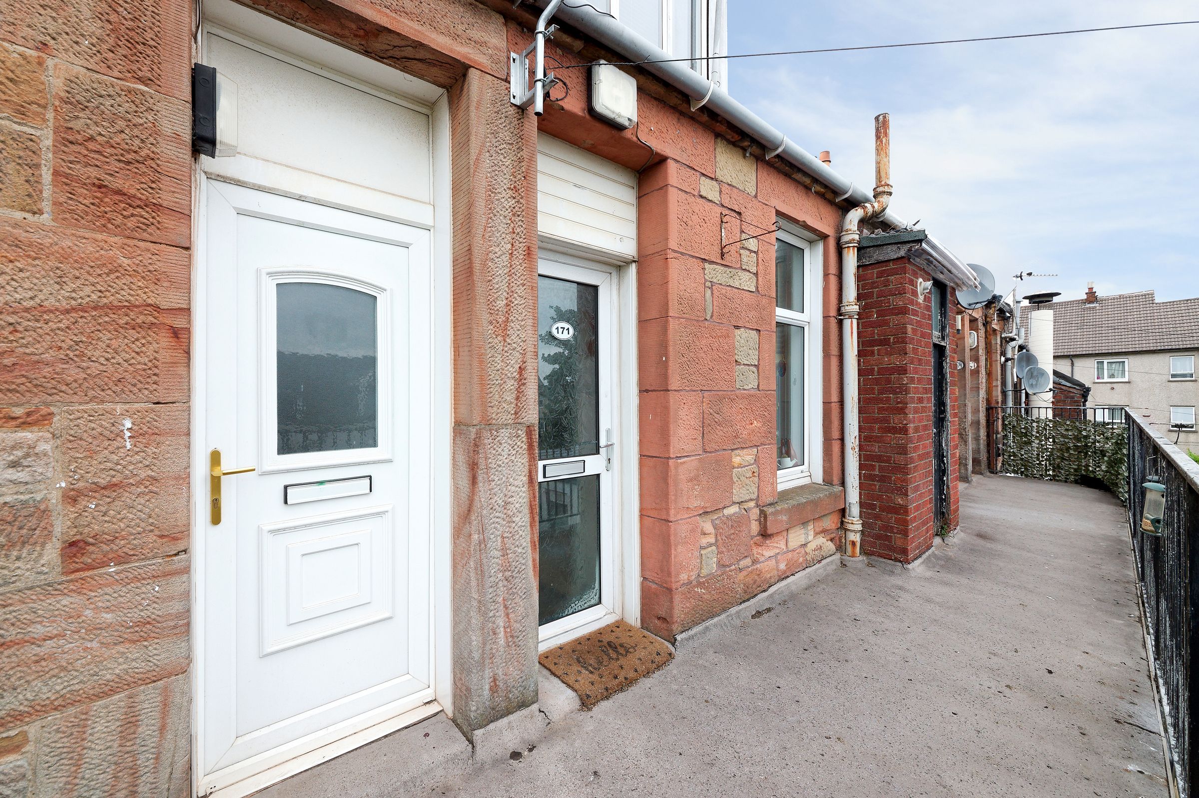 2 bed for sale in Low Waters Road, Hamilton, Lanarkshire ML3