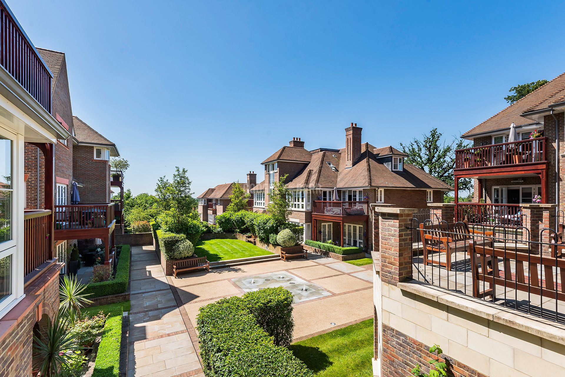 Medburn House, Mill Hill Place, Mill Hill NW7