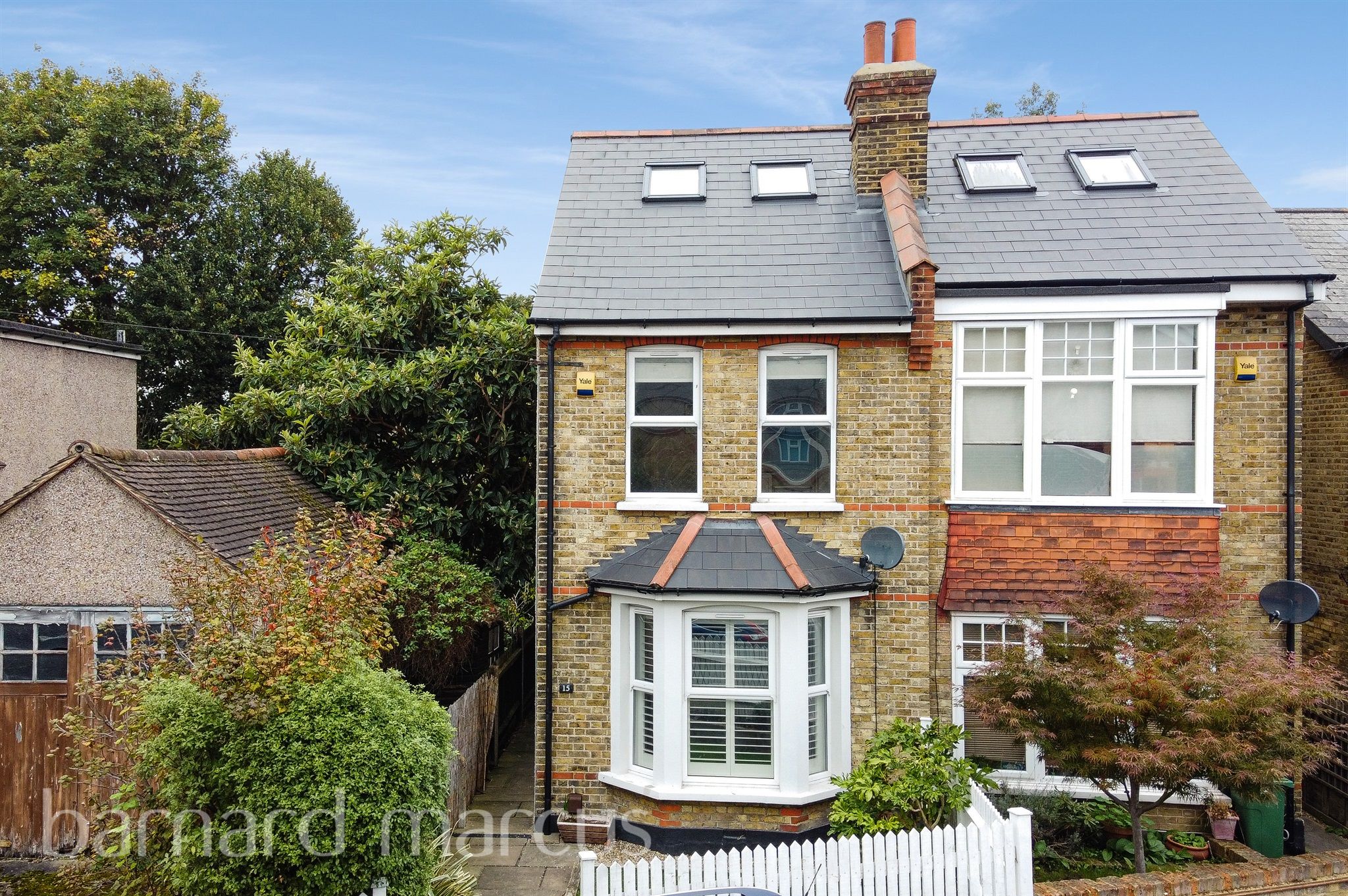 4 bed semidetached house for sale in Shorts Road, Carshalton SM5 Zoopla