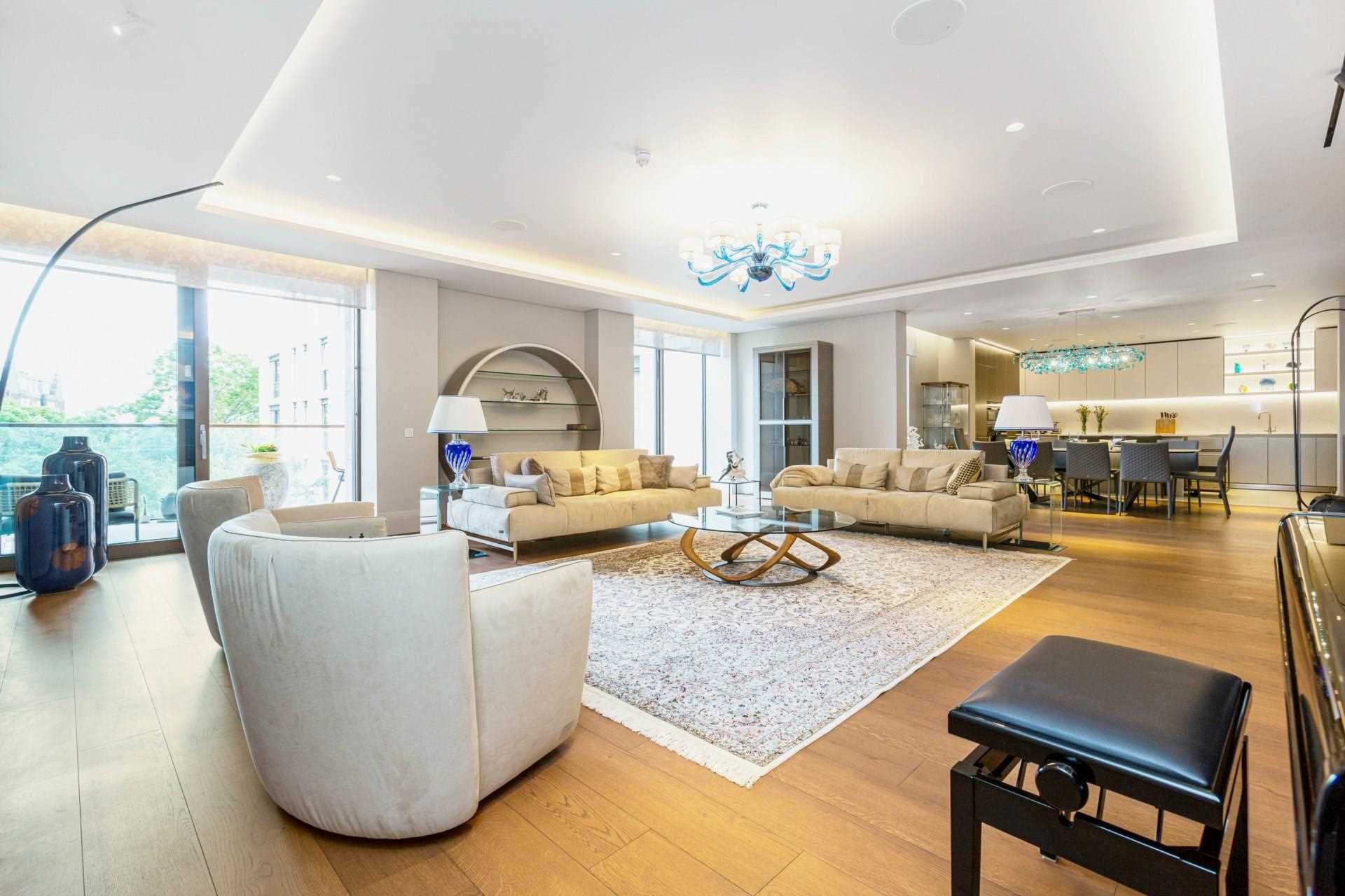 3 bed flat to rent in Holland Park Villas, Campden Hill W8 Zoopla