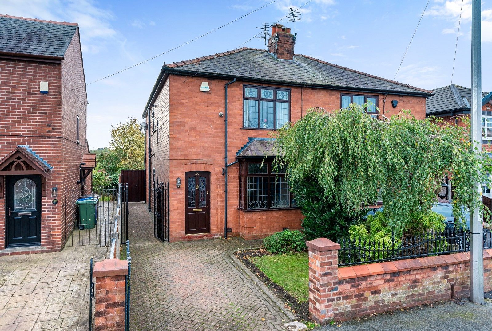 3 bed semidetached house for sale in Latham Lane, Orrell, Wigan, Greater Manchester. WN5 Zoopla