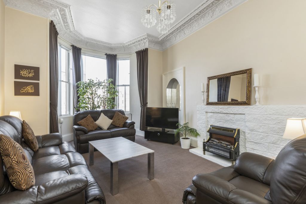 98 (1F2) Marchmont Crescent, Marchmont, Edinburgh EH9  