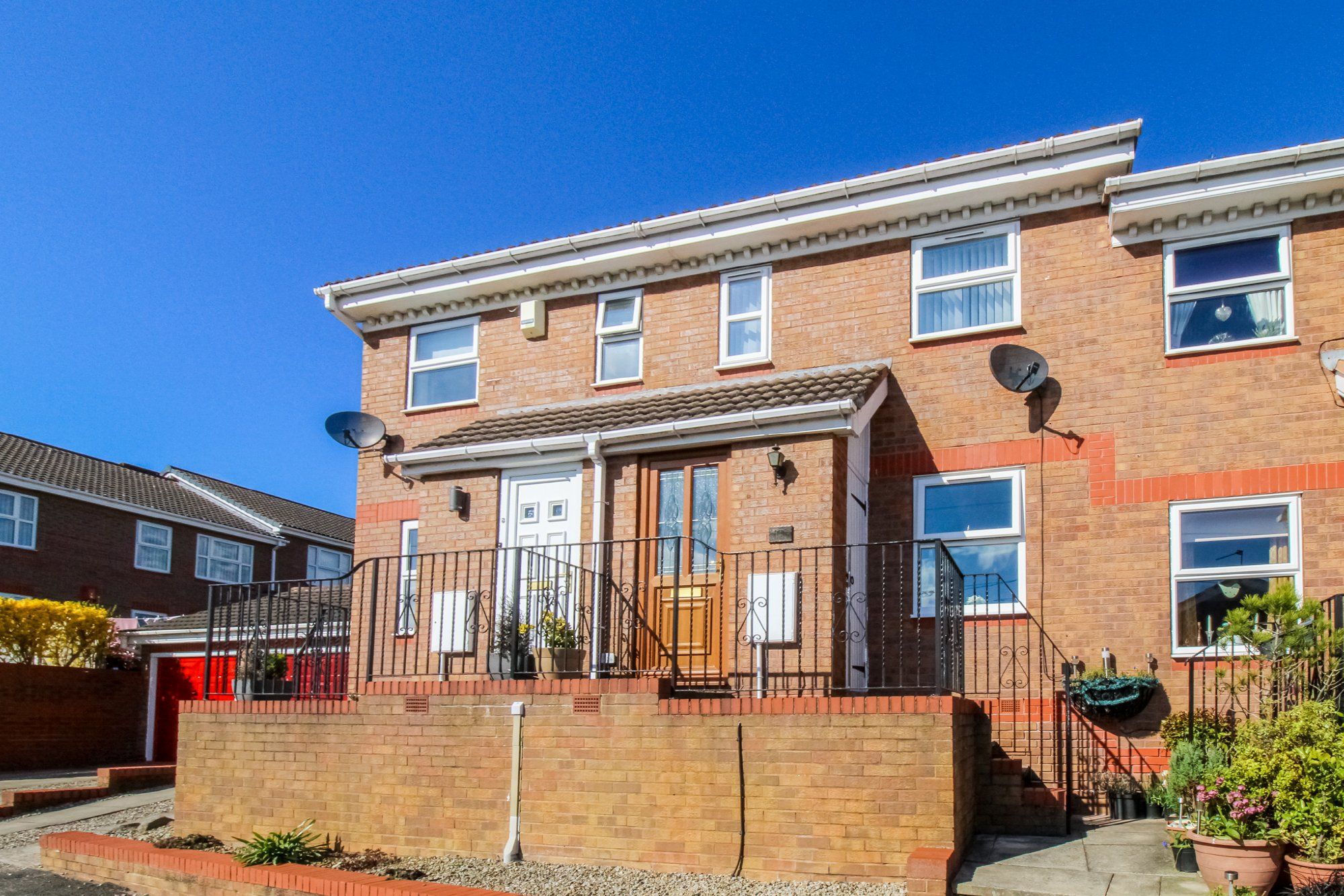 2 bed town house for sale in Belfry Court, Outwood, Wakefield WF1 Zoopla
