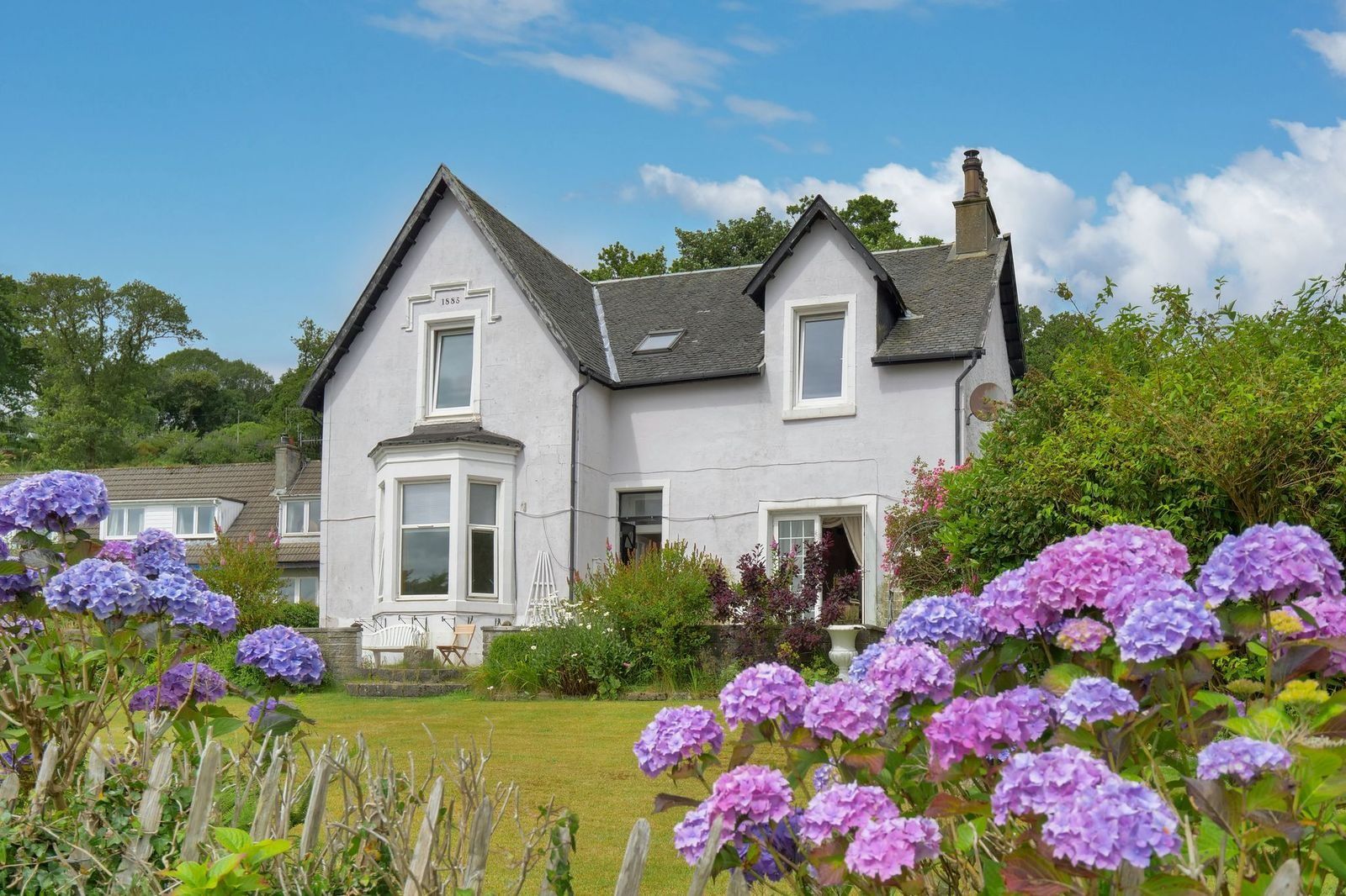 2 bed flat for sale in Claonaig, Tighnabruaich, Argyll And Bute PA21