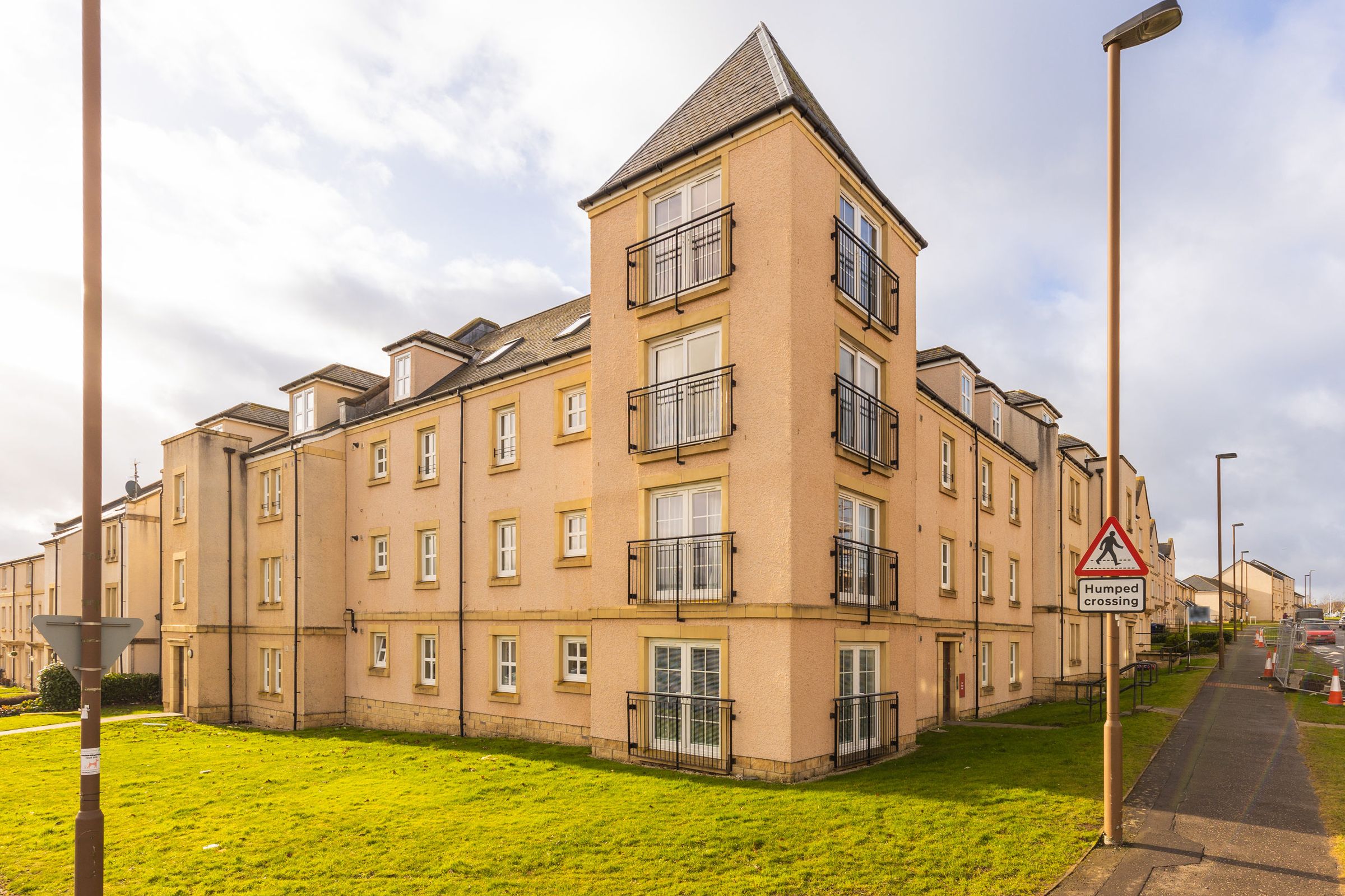 2 bed flat for sale in 135 Burnbrae Road, Bonnyrigg EH19 Zoopla