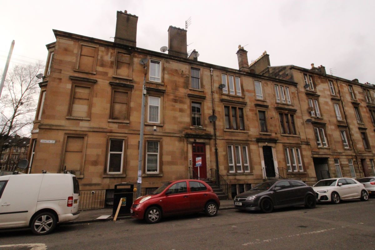 B/2, 44 Annette Street, Glasgow G42  