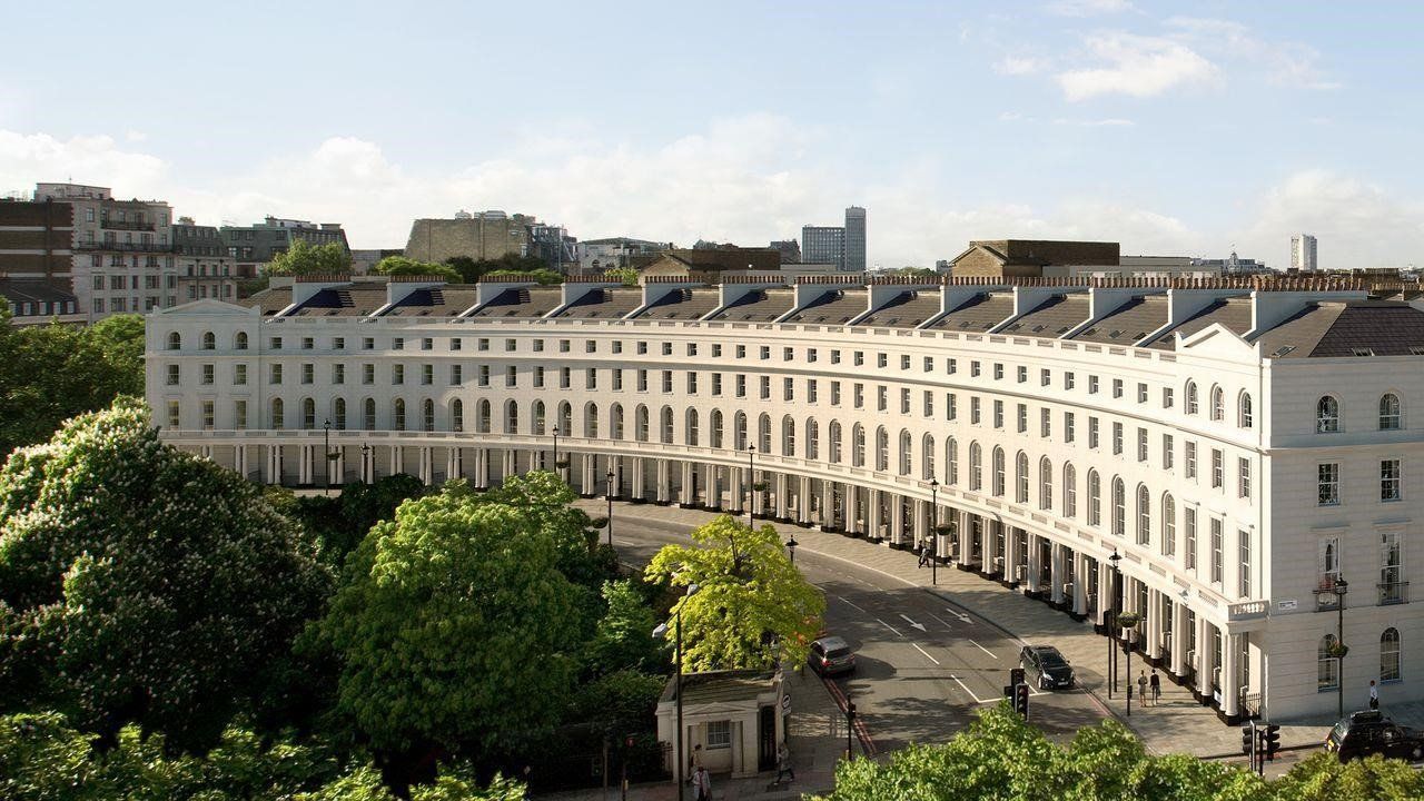 Regent's Crescent, London W1B