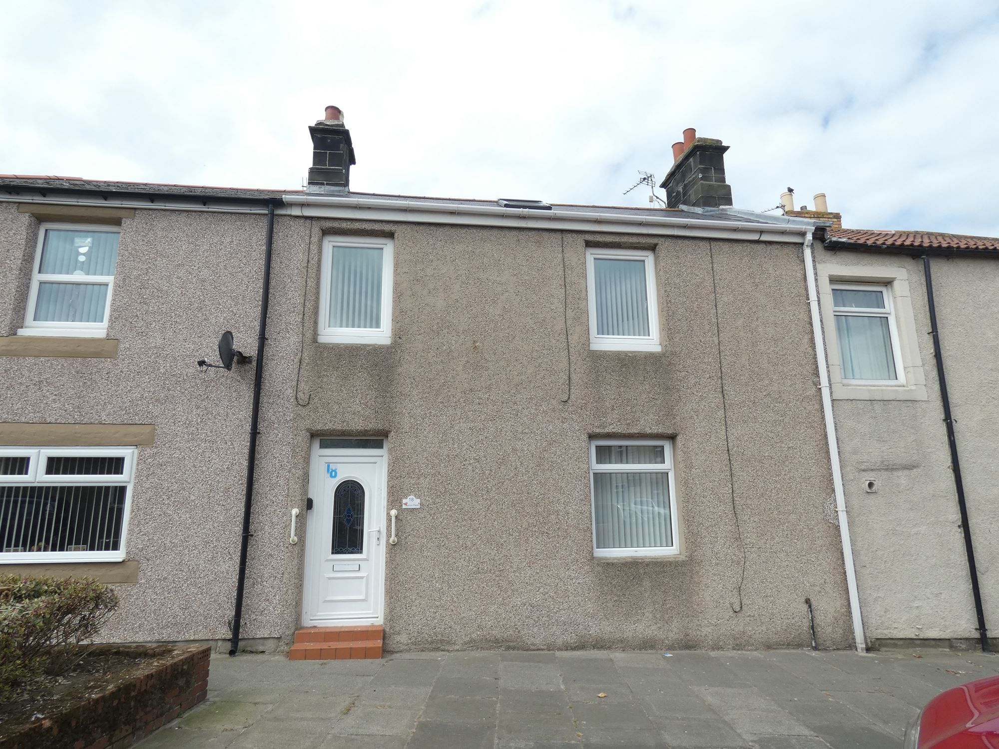 3 bed terraced house for sale in Vernon Place, NewbigginByTheSea