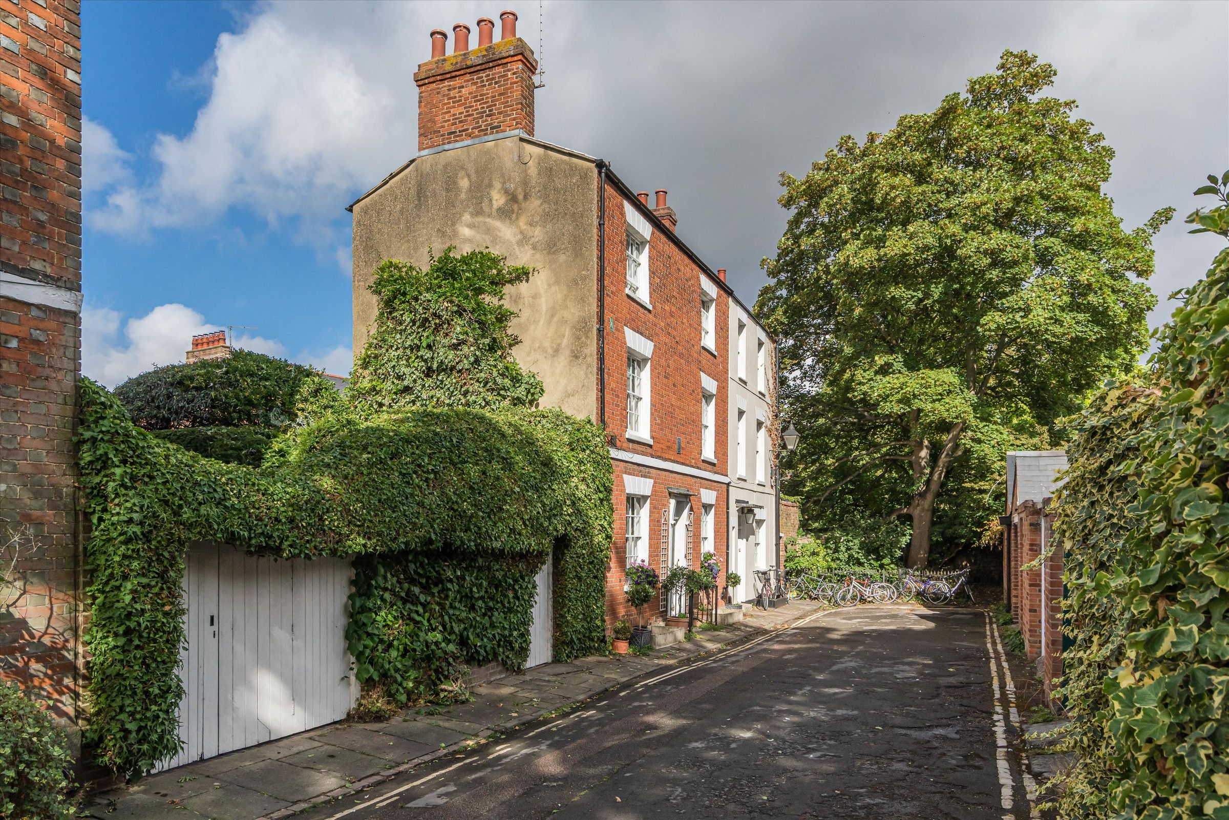 4 bed semidetached house for sale in Beaumont Buildings, Oxford